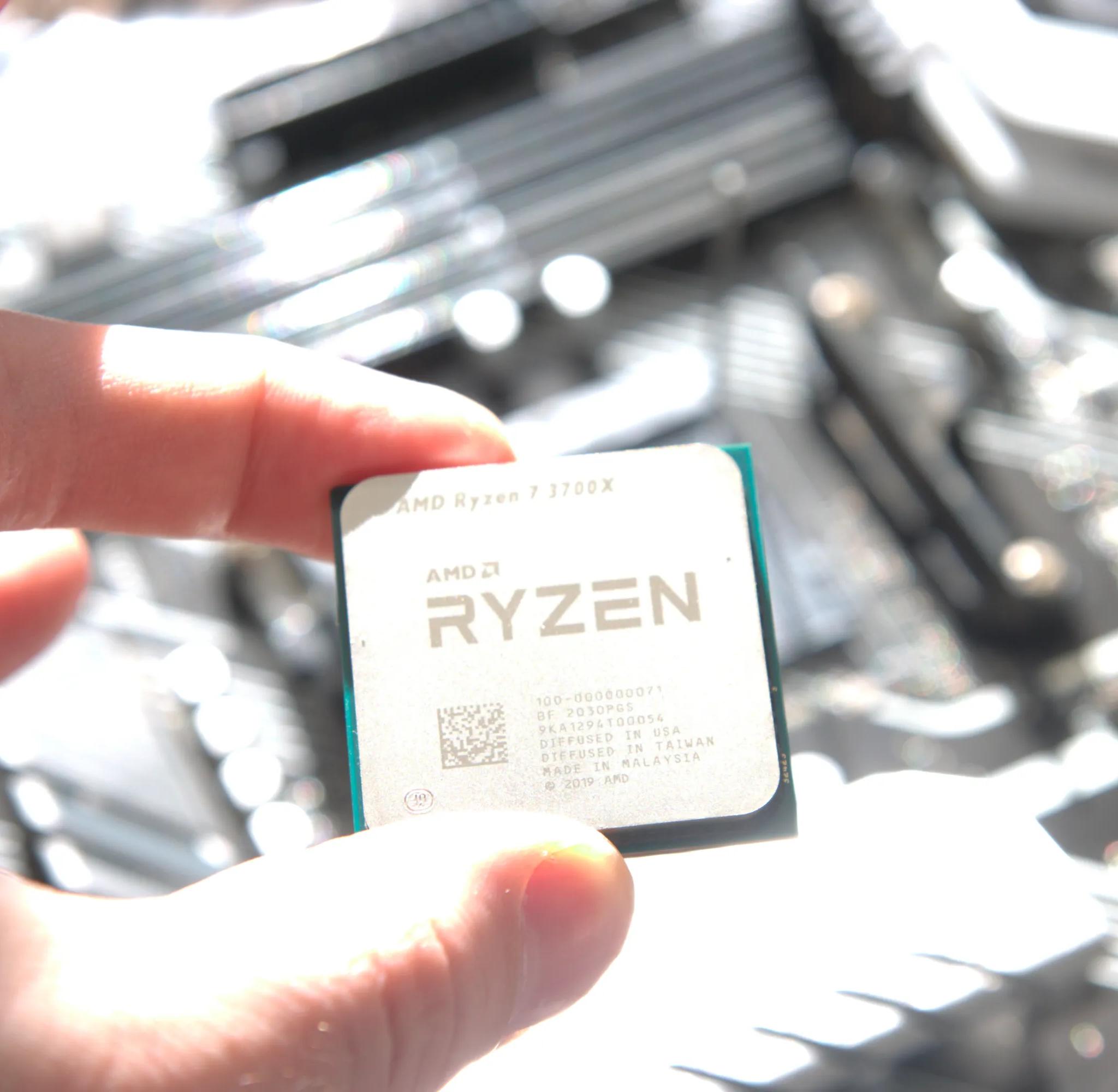 Ryzen 7 3700X