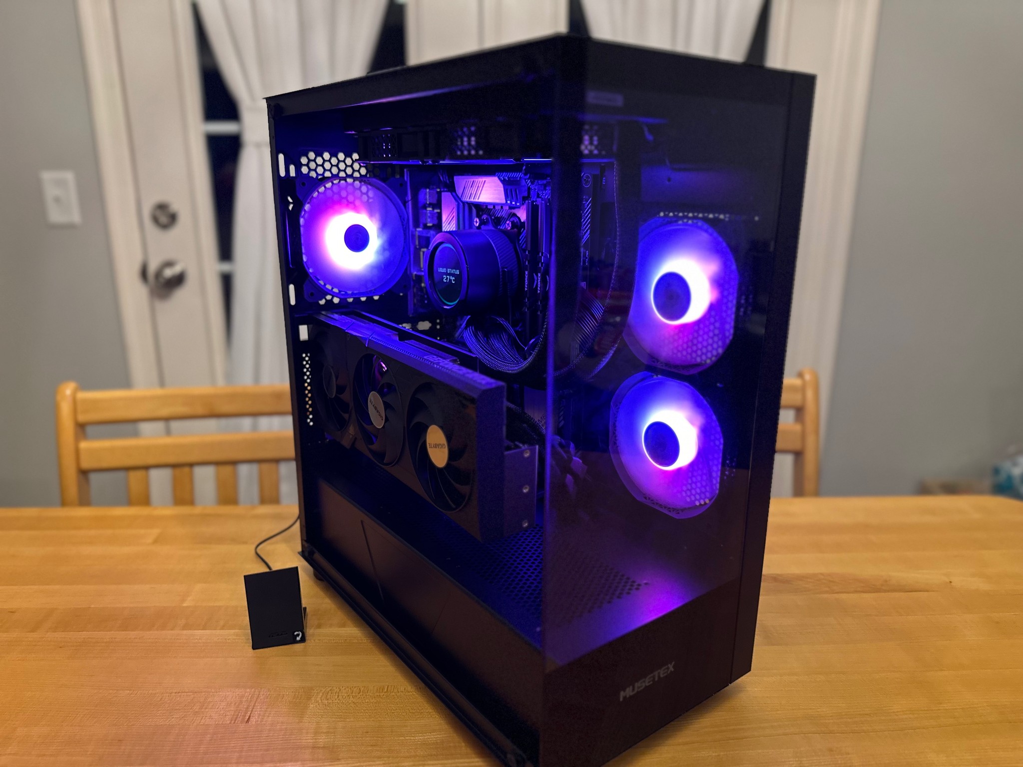 🧀🎂|RTX 4090, Ryzen 5800x3D, 32gb DDR4, 2tb NVMe, WiFi Equipped, ARGB Gaming/Streaming/Content PC!