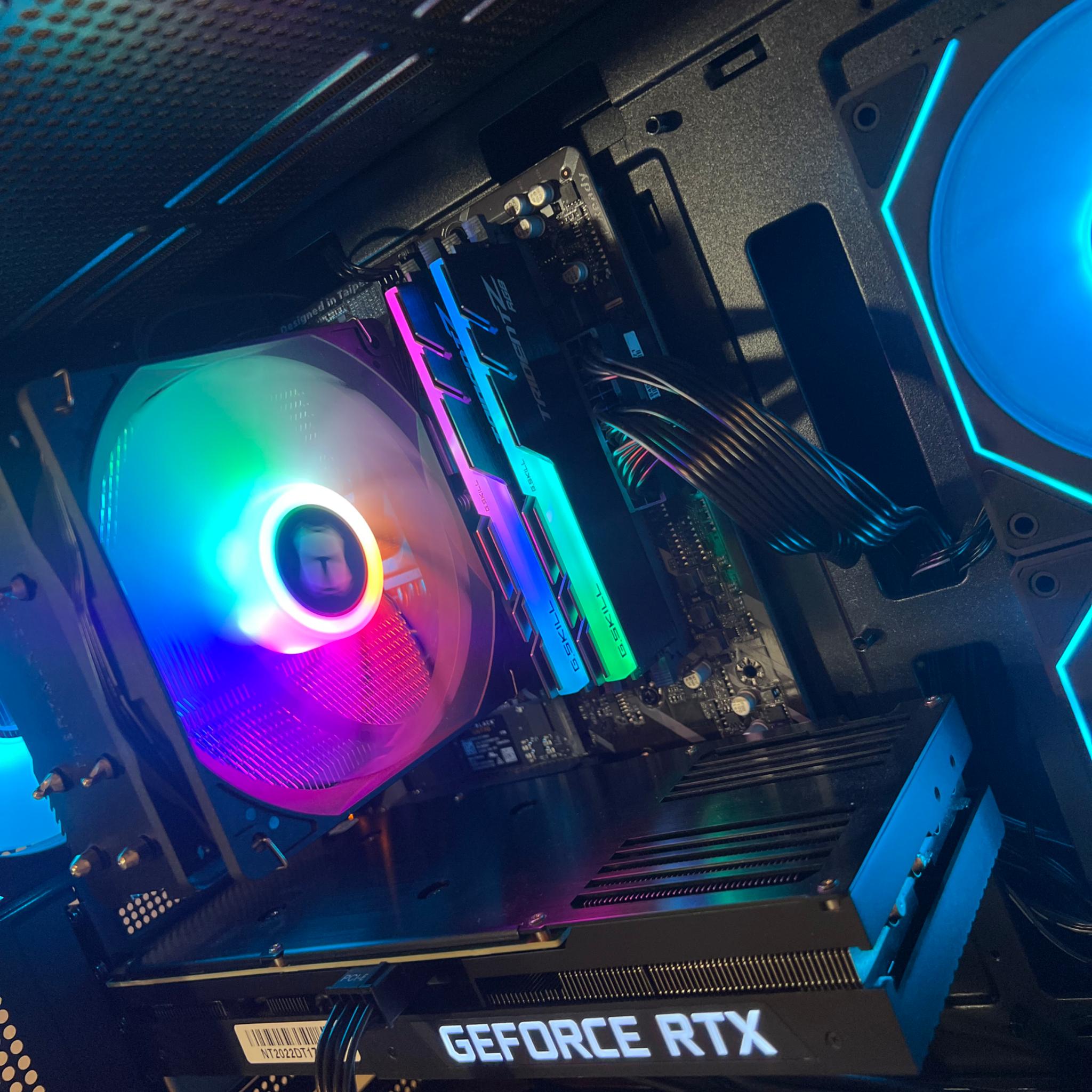 RTX 3070 Gaming PC | Ryzen 7 3700X | 32GB RAM | WIFI & BT |