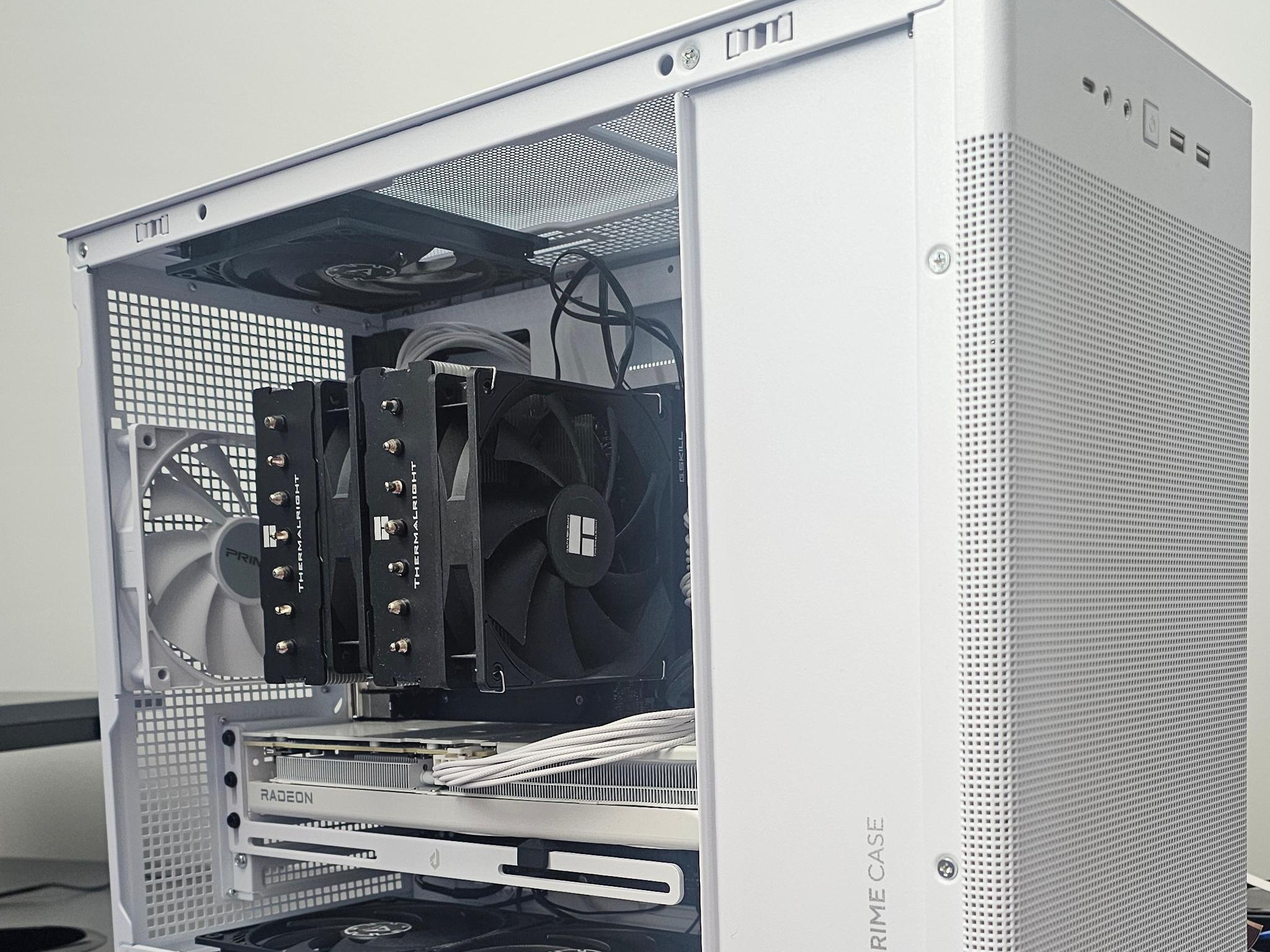 Ryzen 7 7800X3D | RX 9060XT 16GB | 32GB DDR5-6000 | 2x 1TB NVME SSD | 750W PSU