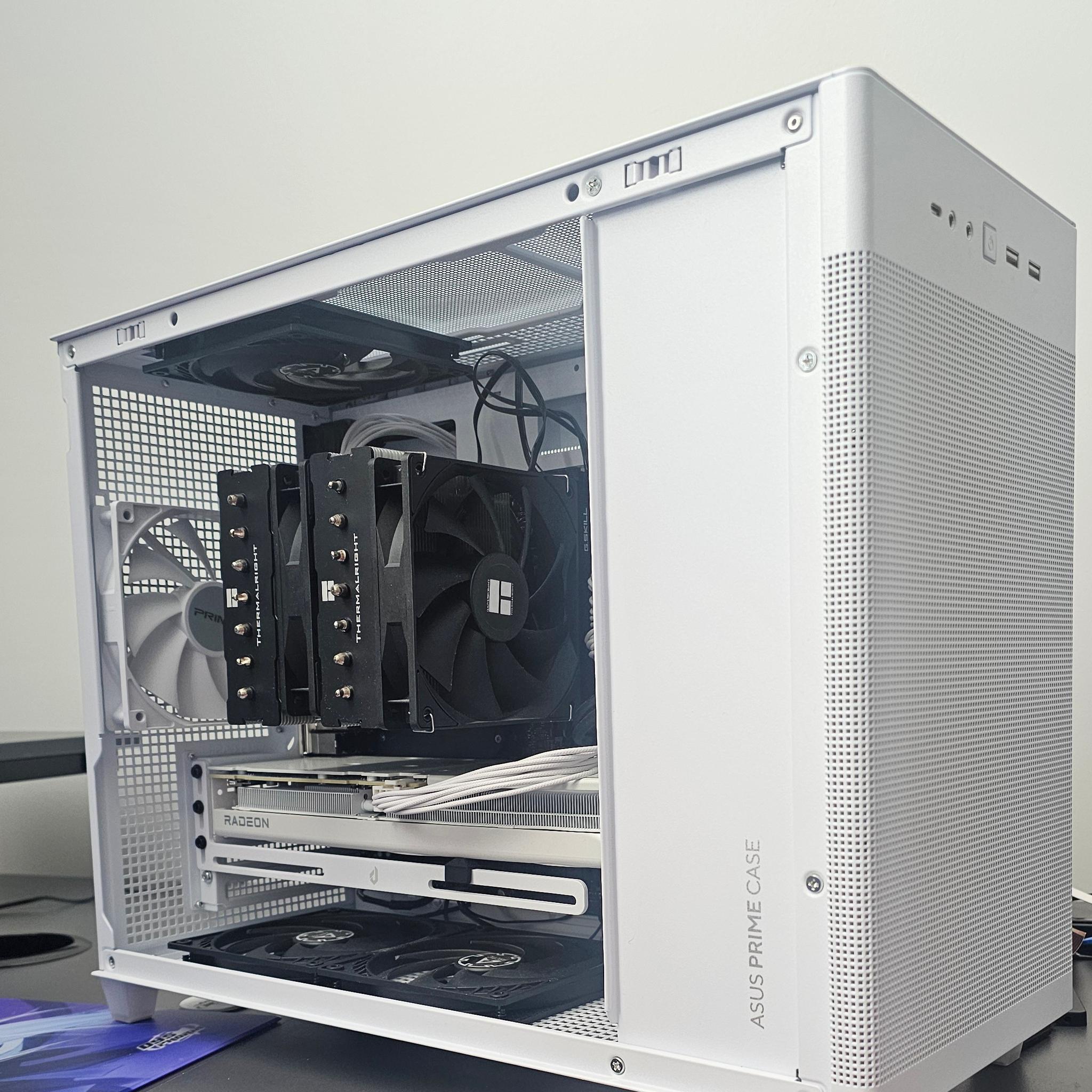 Ryzen 7 7800X3D | RX 9060XT 16GB | 32GB DDR5-6000 | 2x 1TB NVME SSD | 750W PSU