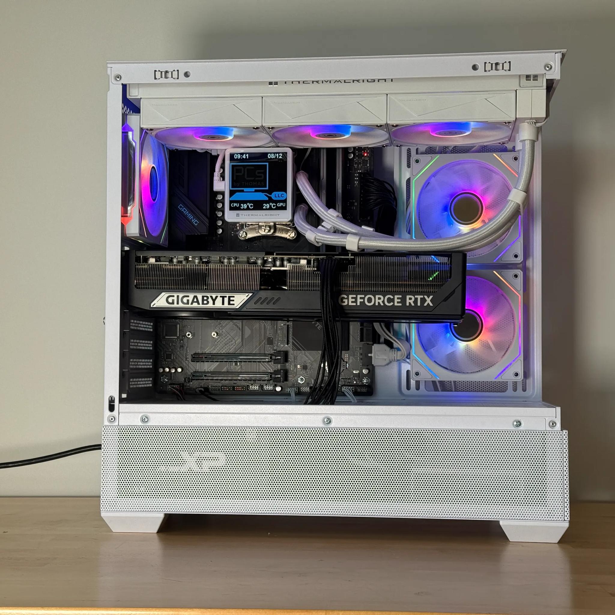 RTX 5090 Ryzen 7 9800x3d Gaming PC 4TB SSD 96GB DDR4