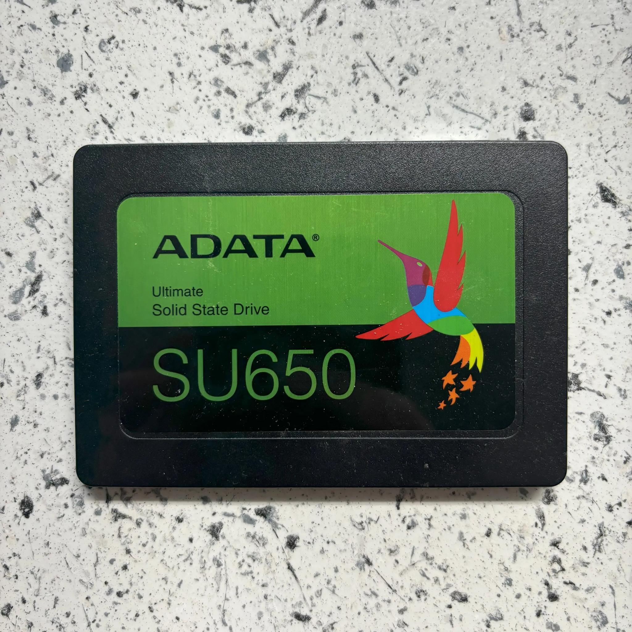 ADATA Ultimate SU650 240GB 2.5" SATA III Internal SSD (ASU650SS-240GT-R)