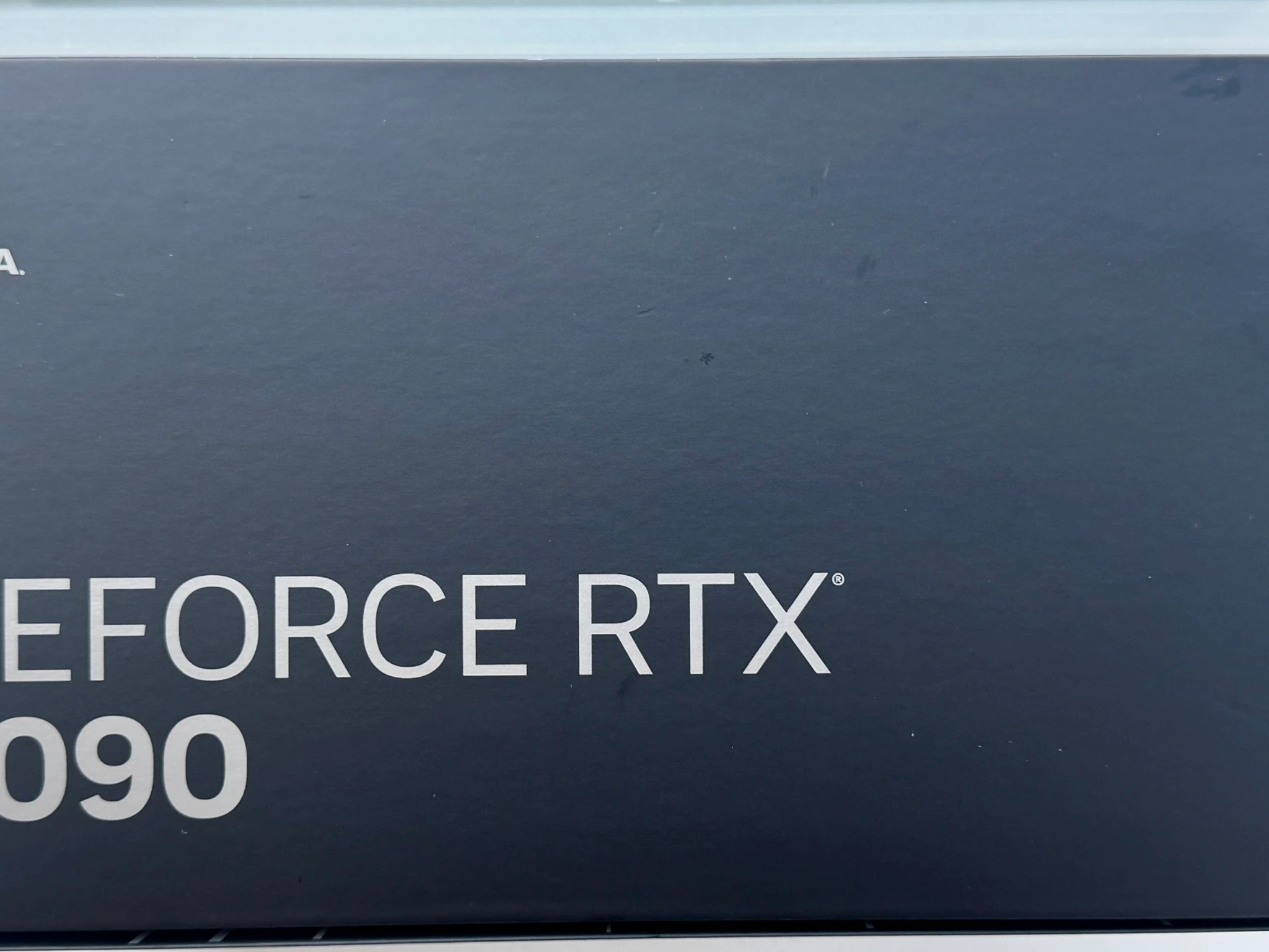 NVIDIA GeForce RTX 4090 Founders Edition | Box, 12VHPWR Adapter & Gift Receipt
