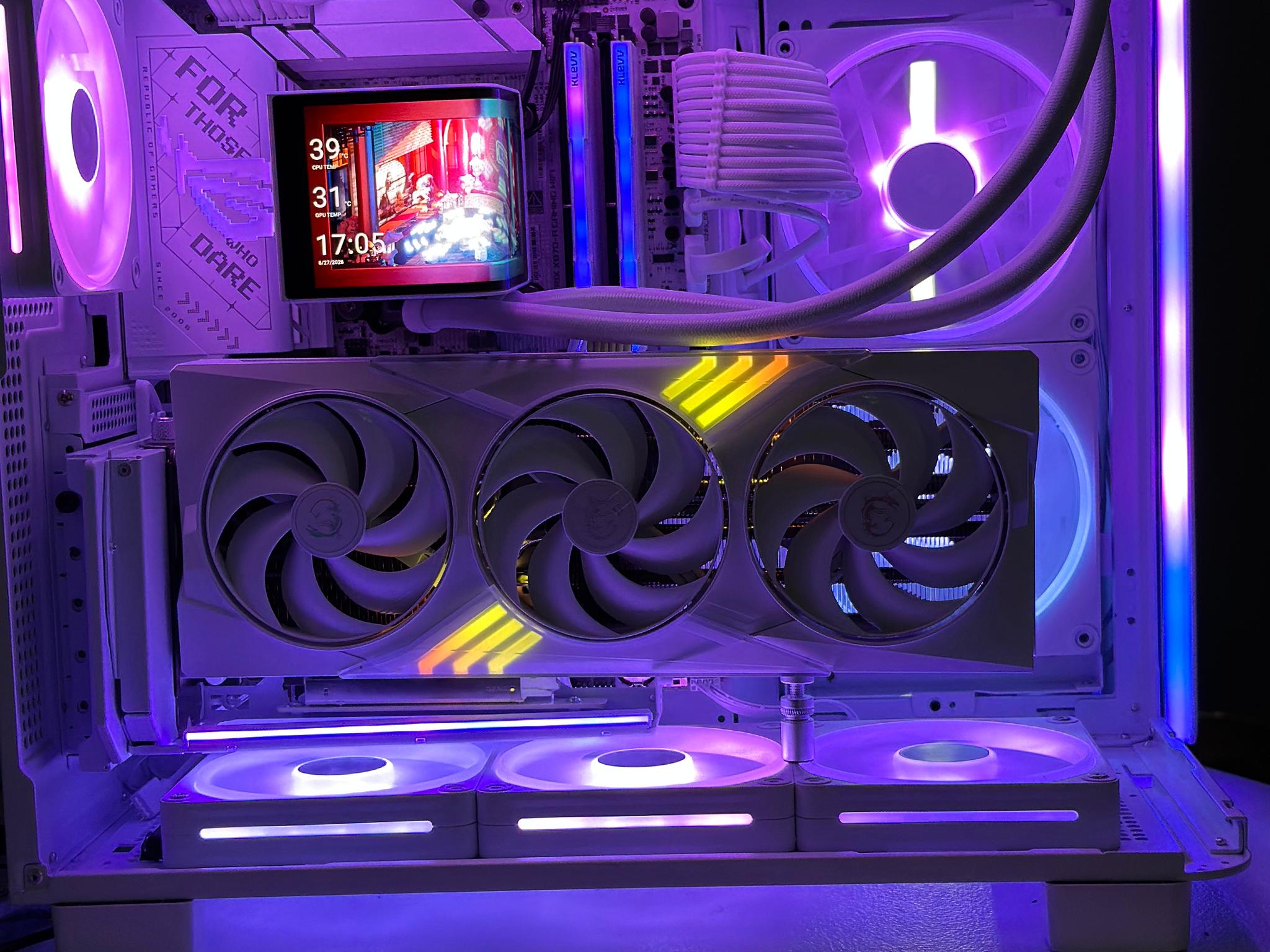 5080 gaming trio 32GB DDR5 CL28 6000MHZ 4TB SSD