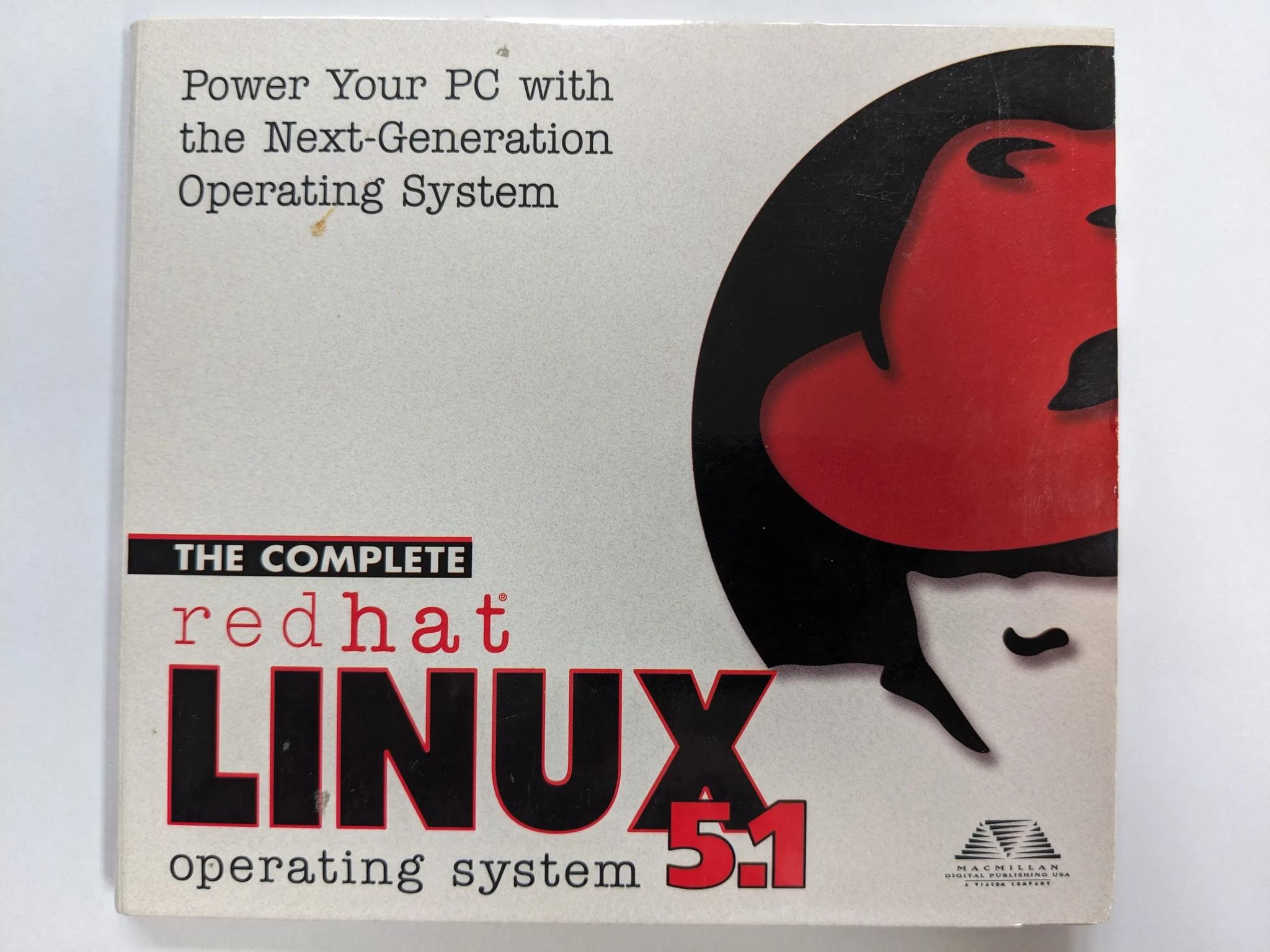 The Complete redhat Linux 5.1 PC CD-ROM from 1998. Excellent condition!