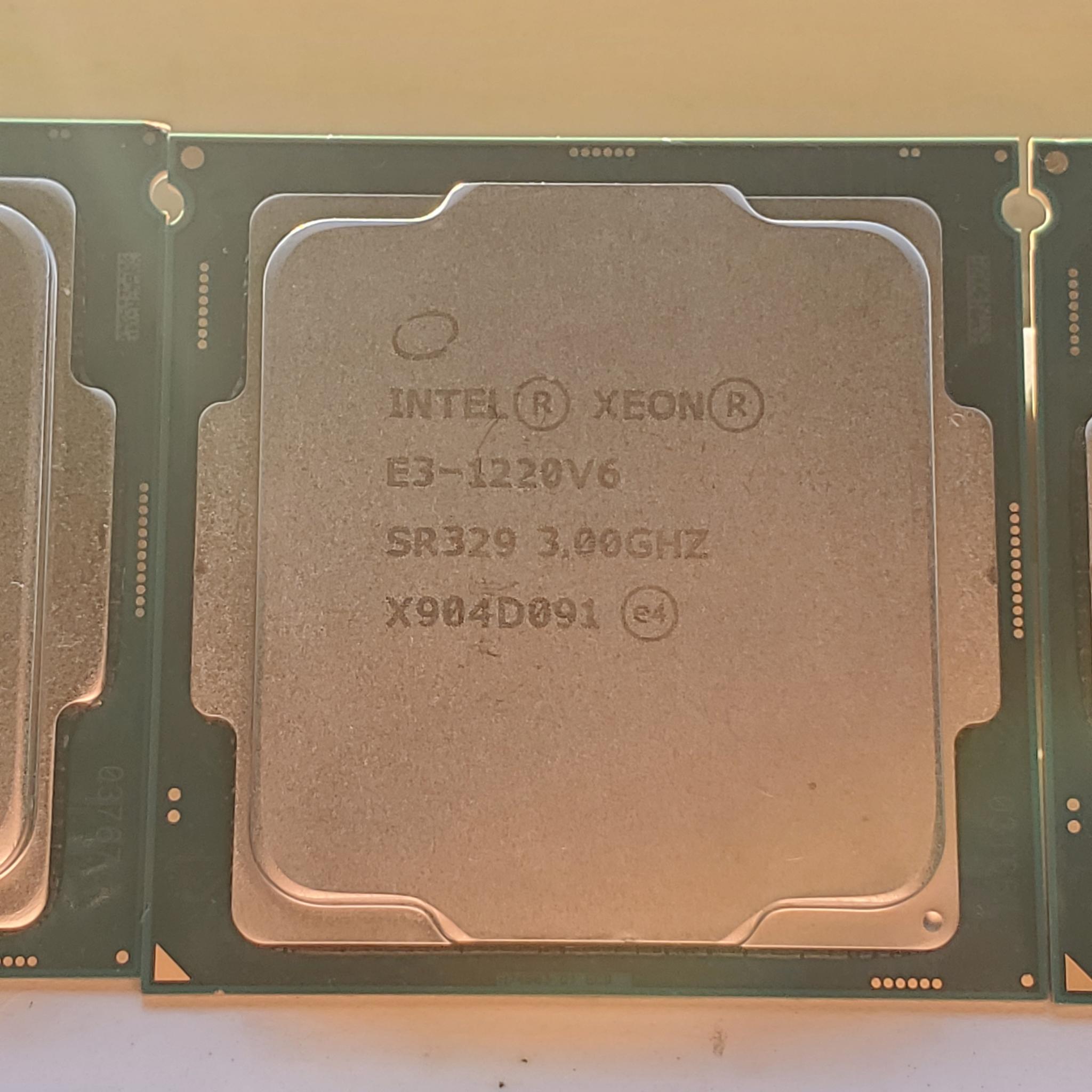 UNTESTED 4x Xeon E3 LGA 1151 4 Core V5 & V6 CPUs (6th & 7th gen)