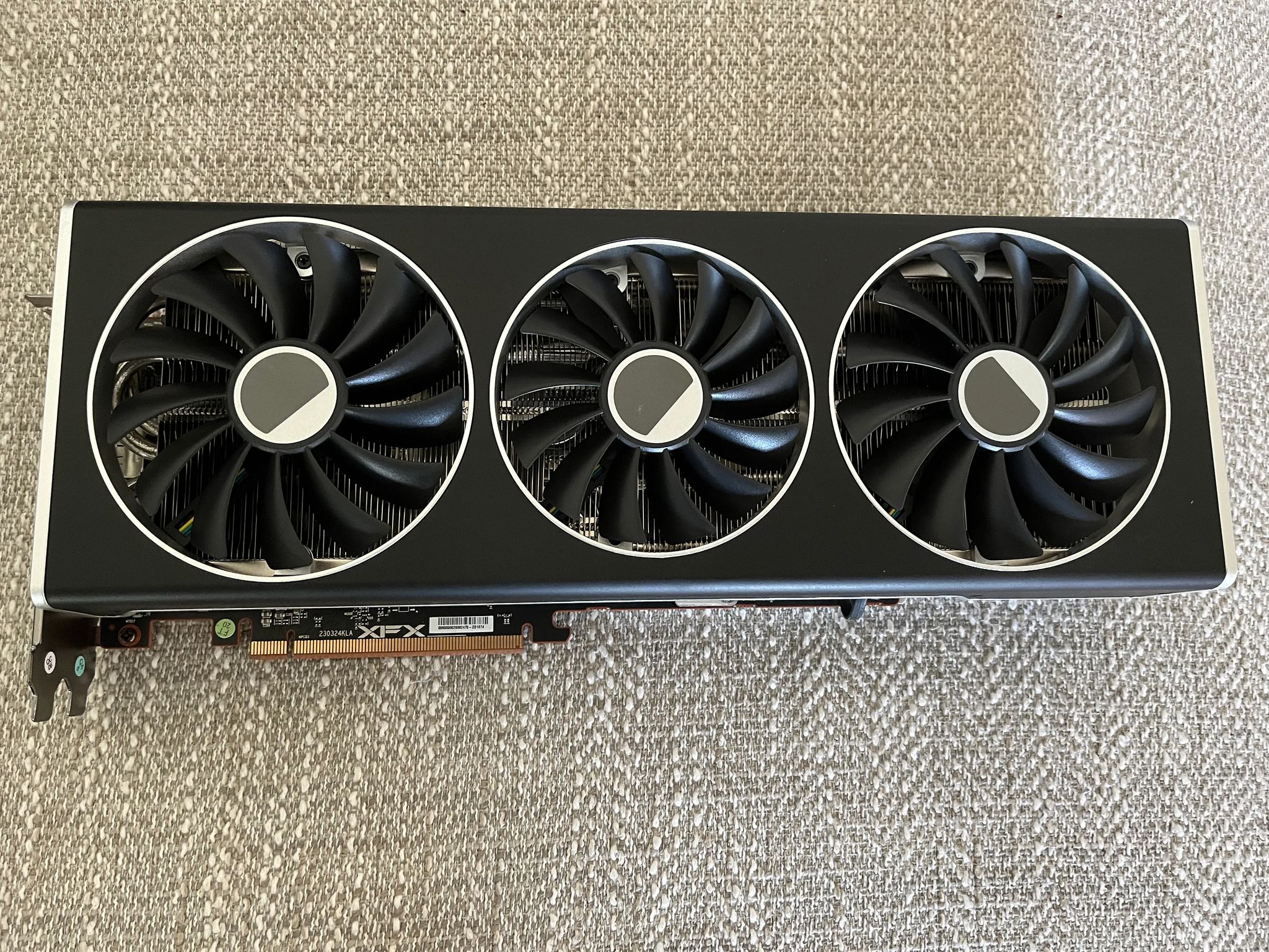 XFX RX 7800XT MERC 319