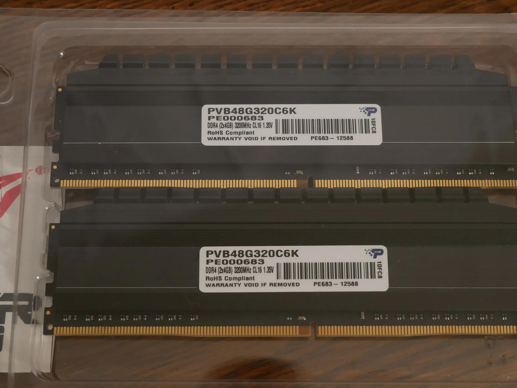 Patriot Viper 4 Blackout Memory Modules PVB48G320C6K 8GB Total  PC4-25600 (3200 MHz)
