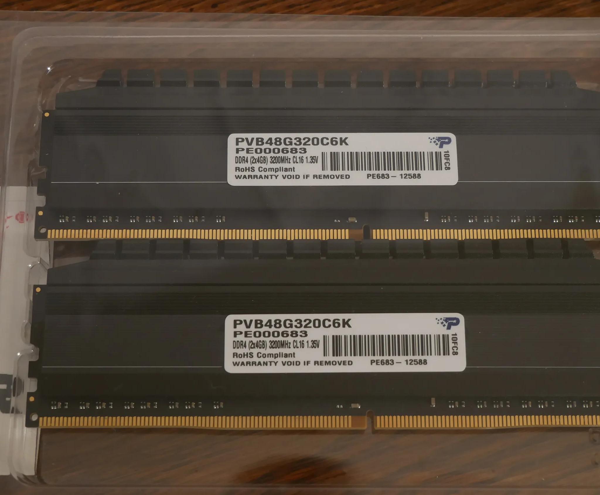 Patriot Viper 4 Blackout Memory Modules PVB48G320C6K 8GB Total  PC4-25600 (3200 MHz)
