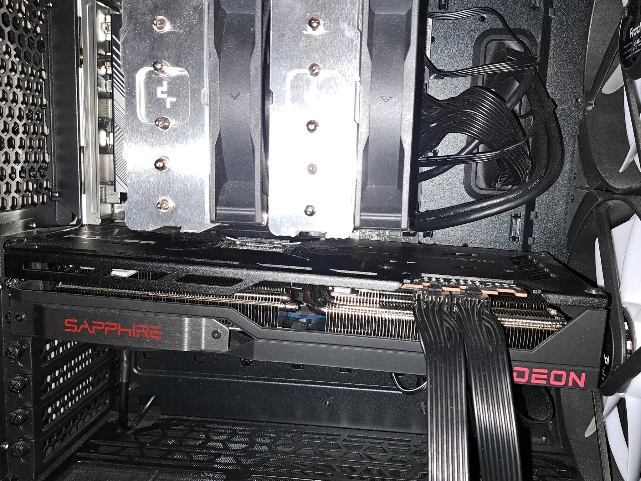 ASROCK B650M, 7800X3D, 32GB RAM, 850 WATT PSU