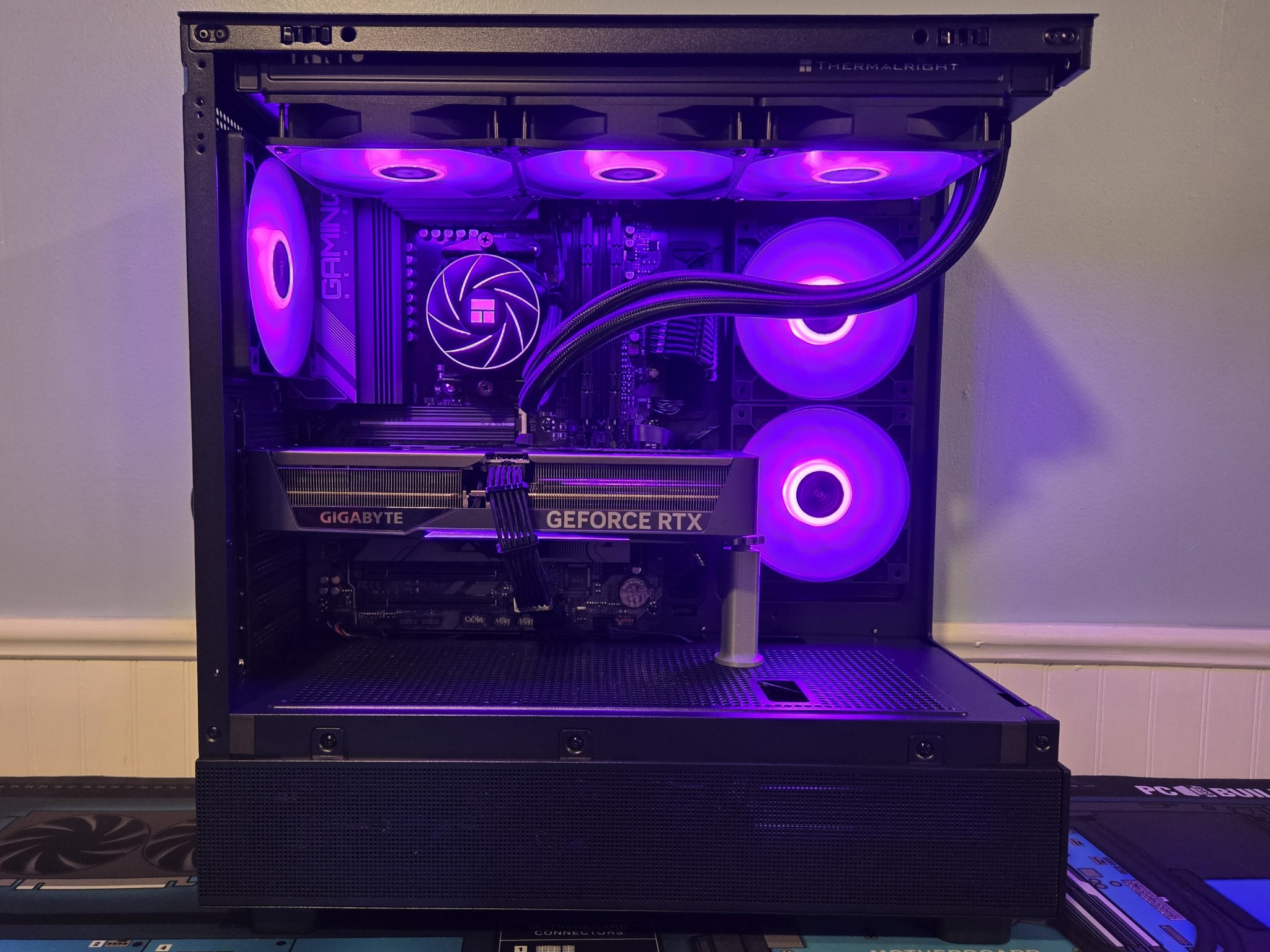 ⚫🩶Black/Silver 1440p PC🖥️ |7700X| RTX 5070|32gb DDR5|1tb NVME| Wifi/BT| Win 11 Pro| Free Shipping!