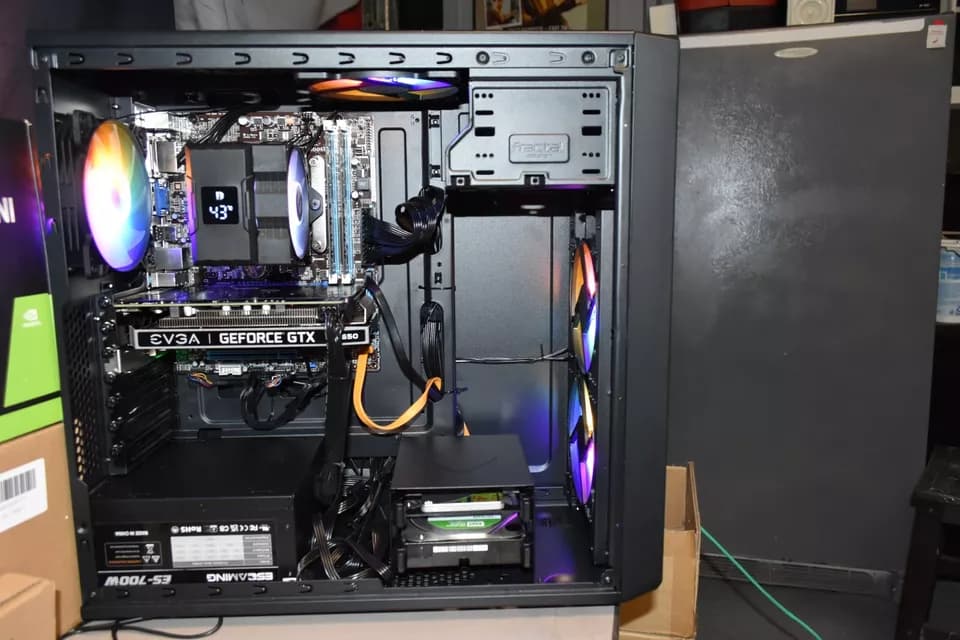 gaming pc Intel Core i7-3.4 GHz.16 GB RAM GPU 1650 PSU 700WTS 480GB SSD+1TB HHD ENTRY LEVEL GAMING