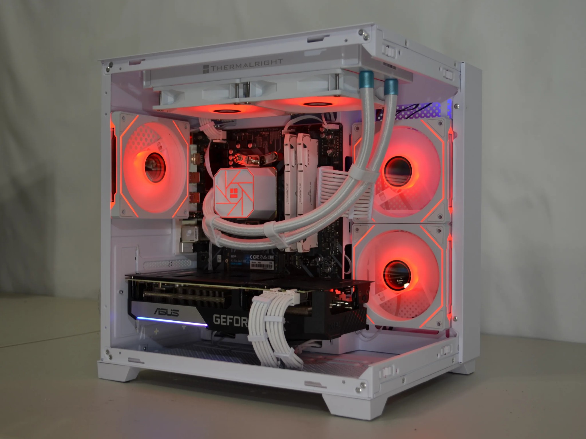 ⚪White Out V2⚪ - RTX 3070 | Ryzen 5 5600g | 32gb RAM | 1tb NVMe | Windows 11 FULLY activated