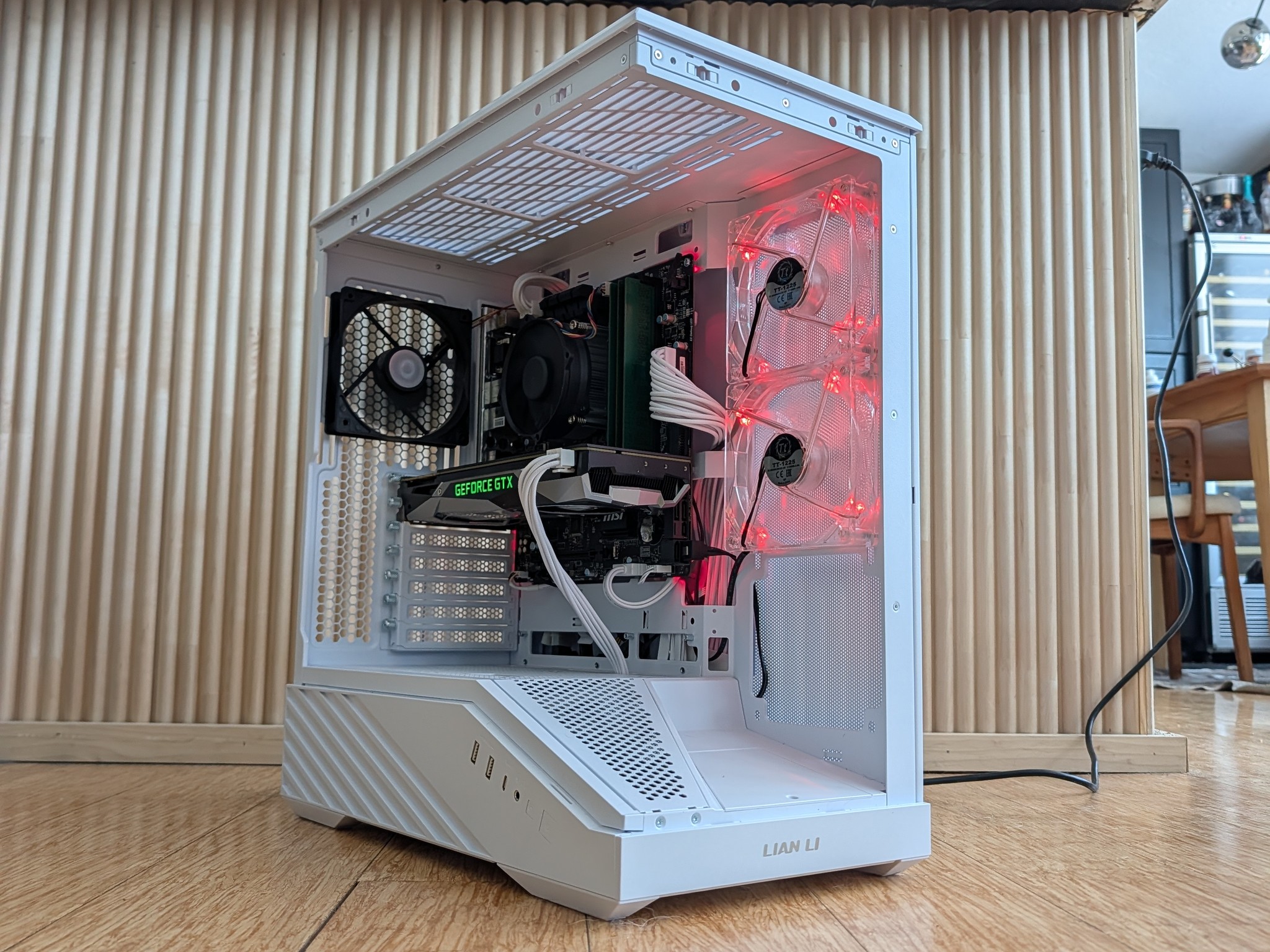 Custom I7 Gaming PC | GTX 1080 | I7 6700 | 16GB | 256GB |
