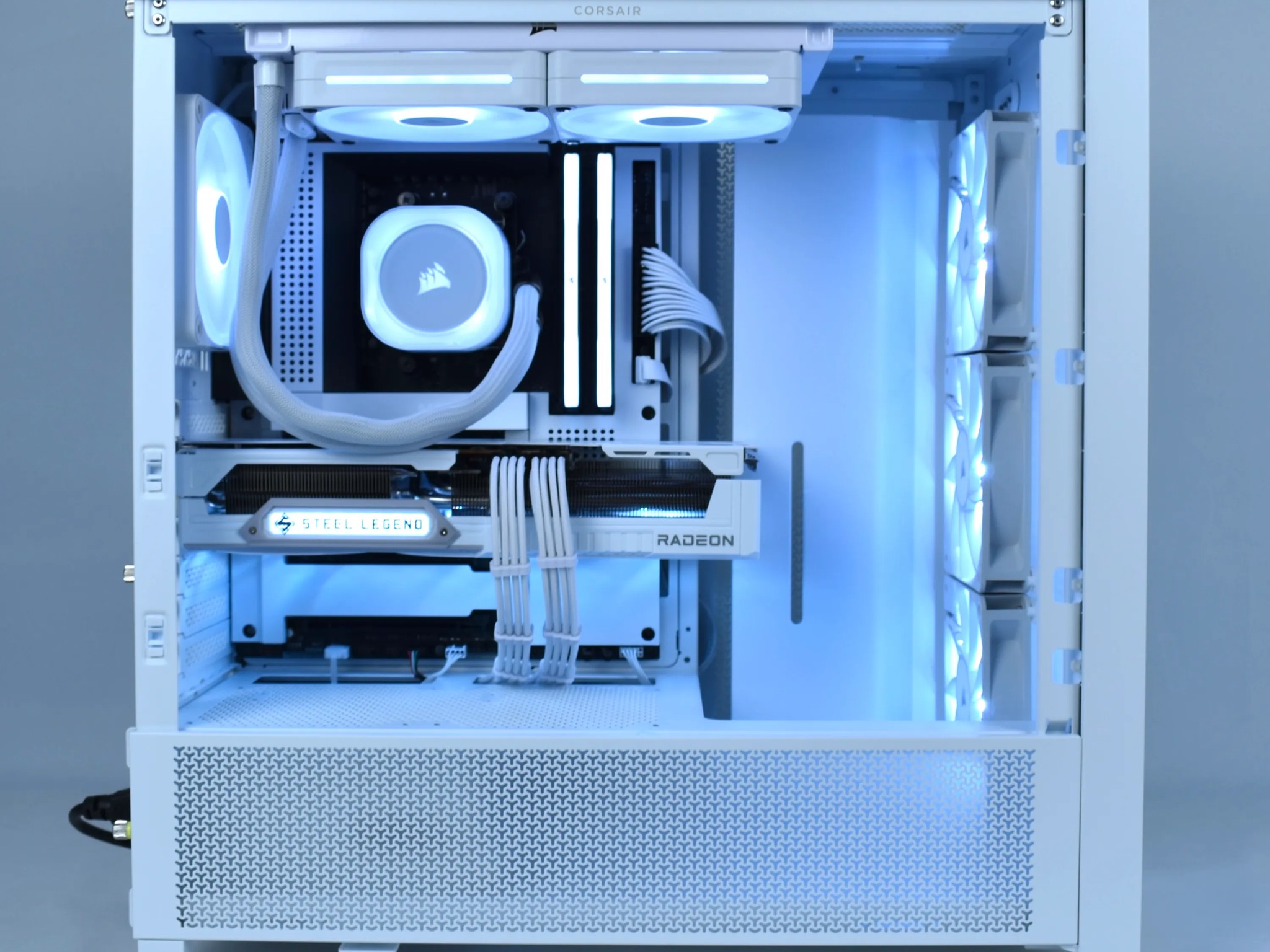 🌨️❄️BLIZZARD❄️🌨️ 1440p/4K Custom Gaming PC | Ryzen 9800X3D, RX 9070 XT, 2TB SSD, 32GB DDR5 |