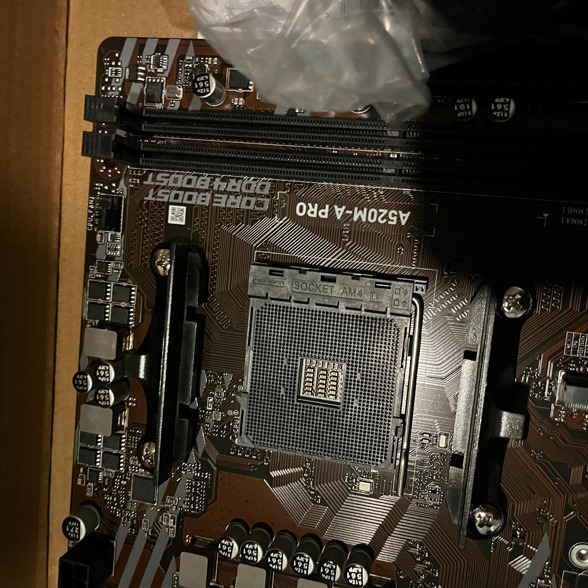 AMD AM4 MIS motherboard