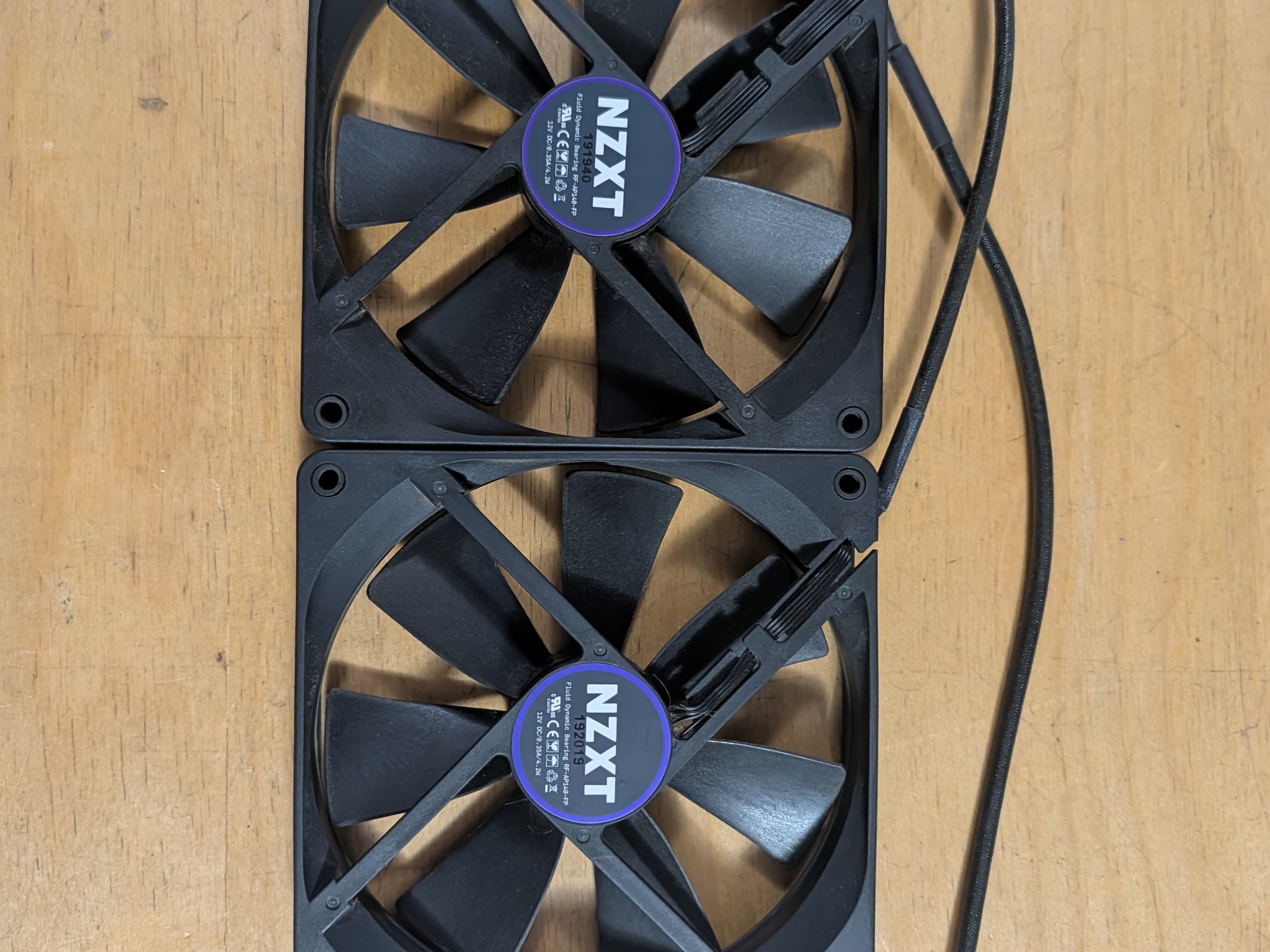 2x 140MM NZXT black AIO fans