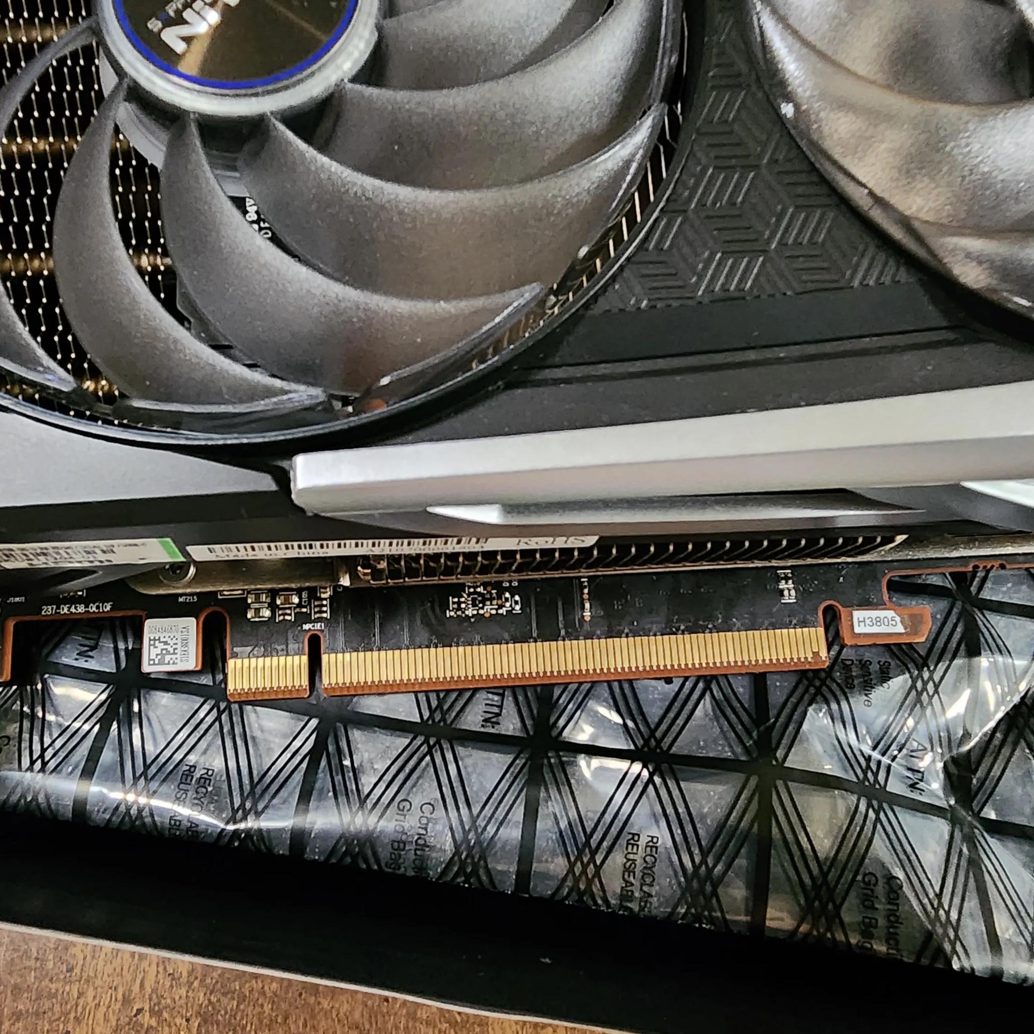 AMD Sapphire Nitro + 6800xt 16GB For Parts or Repair Not Working NO POST