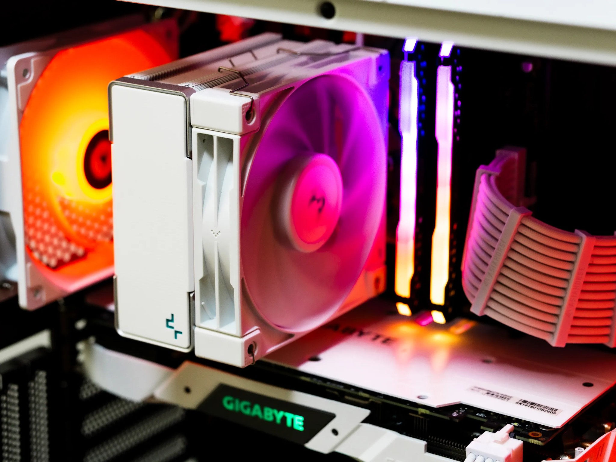 🤍ALL WHITE Gaming PC 🤍| NVIDIA RTX 2060| Intel Core i7| 32GB DDR4| 1TB M.2 NVMe SSD| Win 10| ARGB