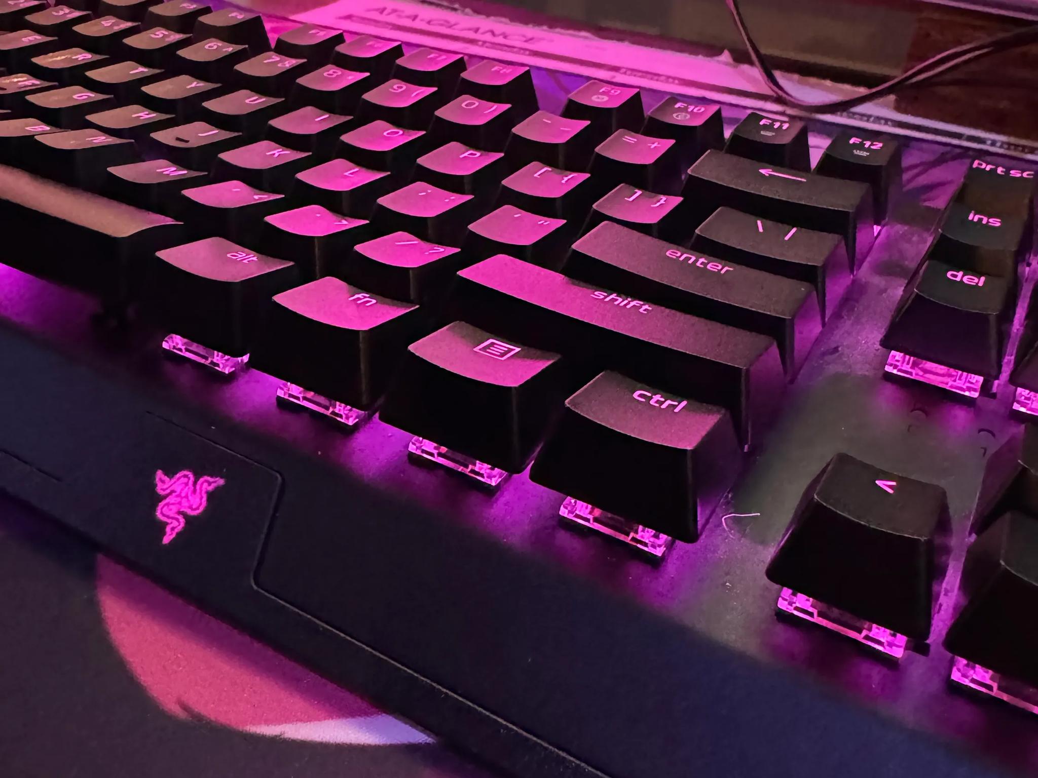 Razer BlackWidow V3 Pro Mechanical Wireless Keyboard & Razer DeathAdder V2 Pro Wireless Gaming Mouse