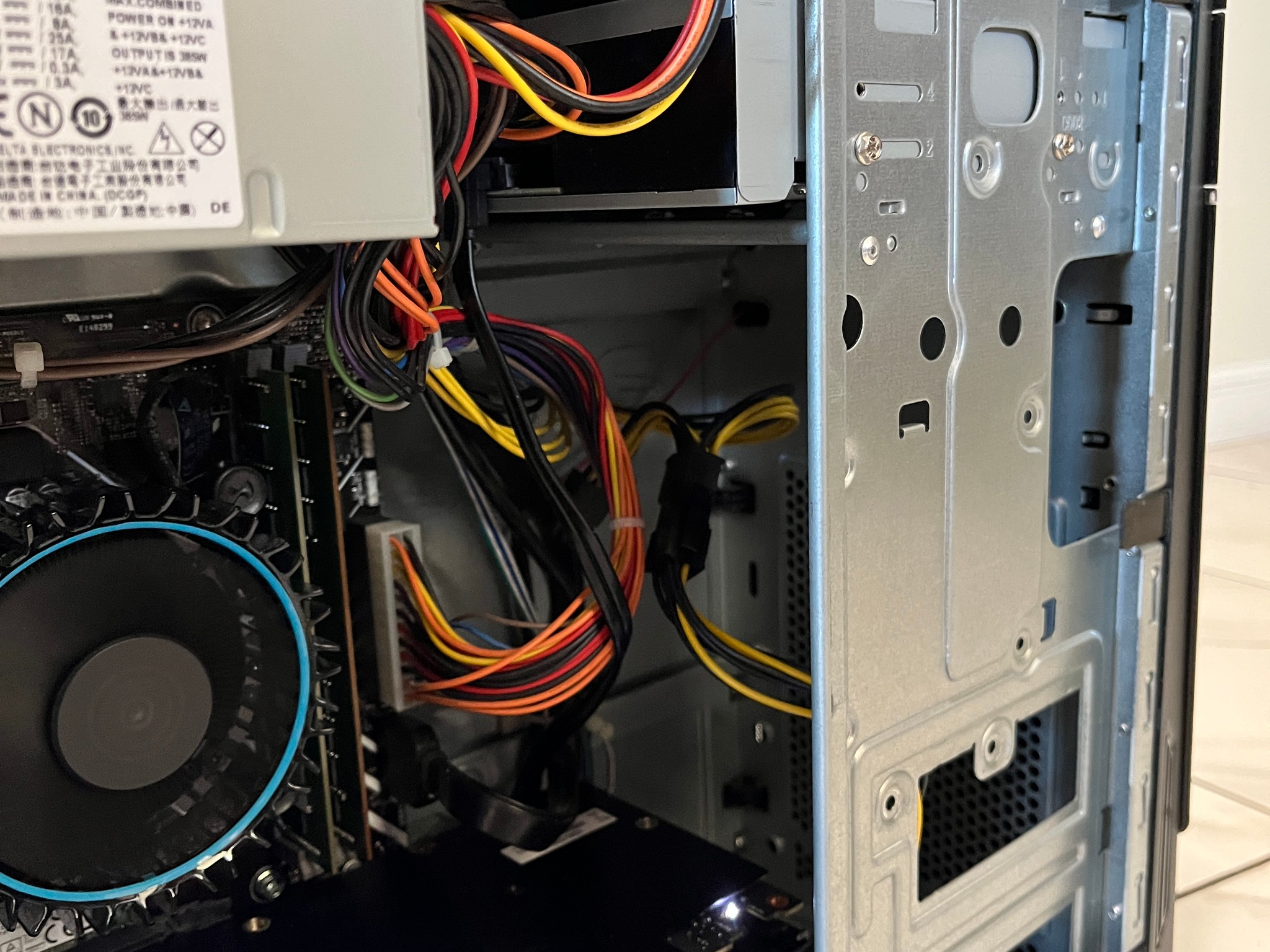 NVIDIA RTX 2070, Intel Core i3-12100, 16GB RAM, 512GB M.2 SSD - Sleeper Gaming PC w/ Wi-Fi & BT