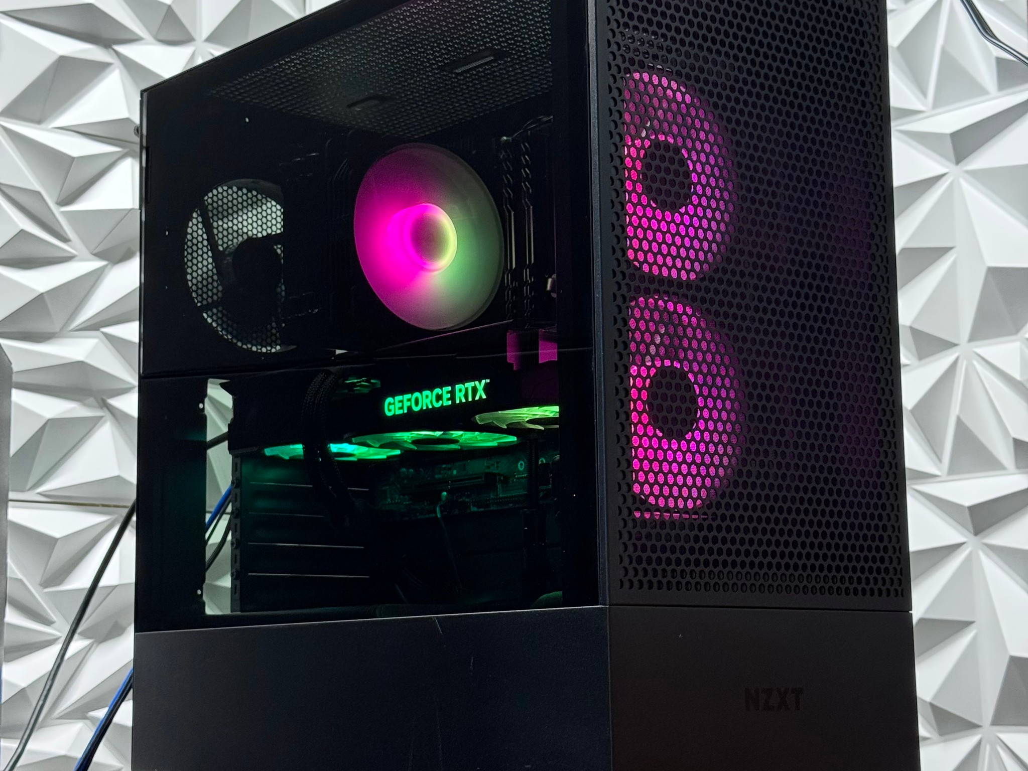 1440P Gaming Pc / RTX 4070 Ti Super / i7-12700F / 32GB 3200Mhz RAM / 1TB SSD / 850w psu