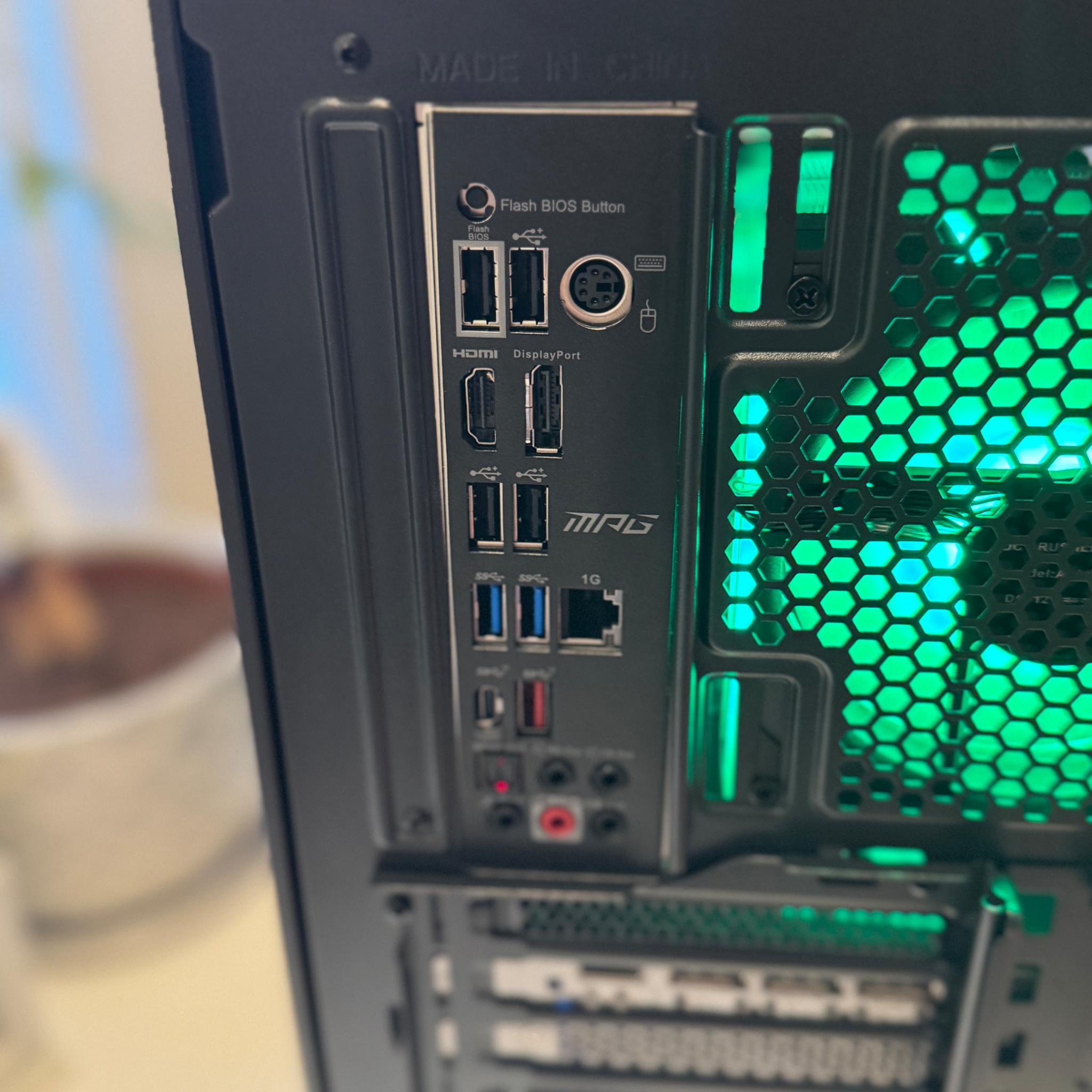(New) Gaming PC (RTX 3070 + Ryzen 7 5700x)