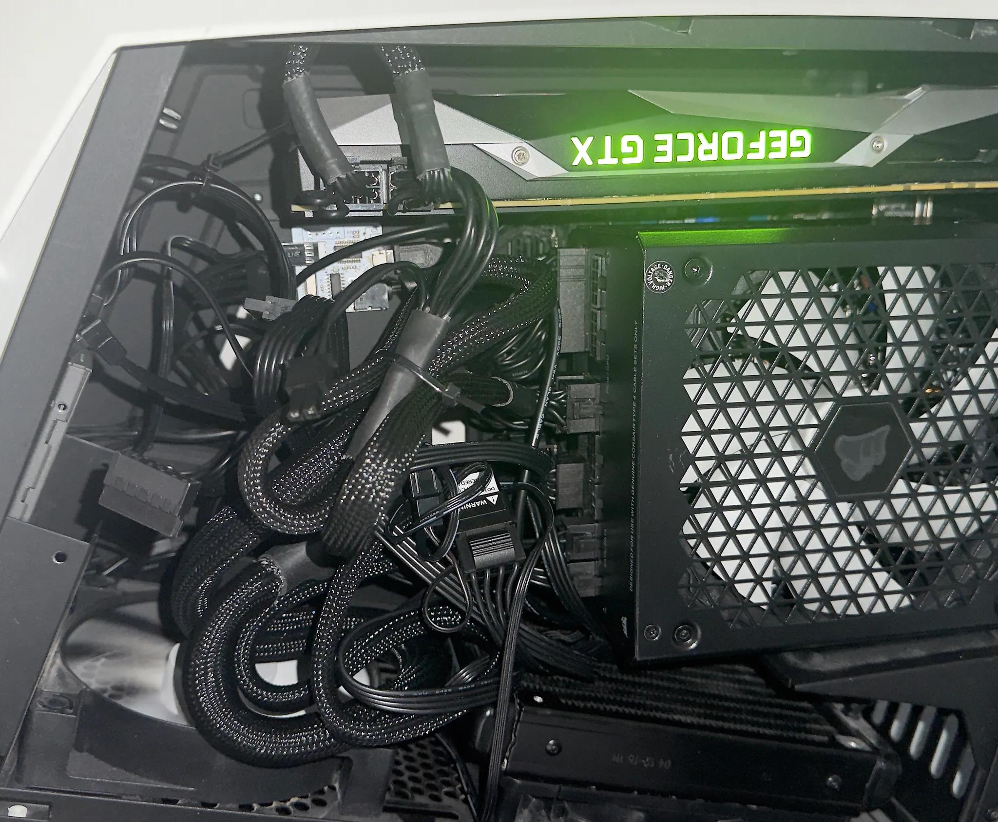 i7 7700K + GTX 1080Ti 11GB Founders Edition