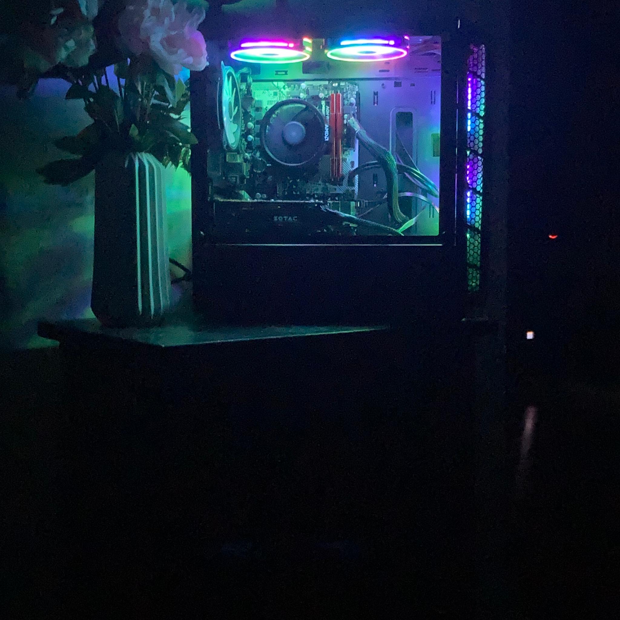 High-Performance Gaming PC – Ryzen 7 + GTX 1070 | 16GB RAM | RGB Setup