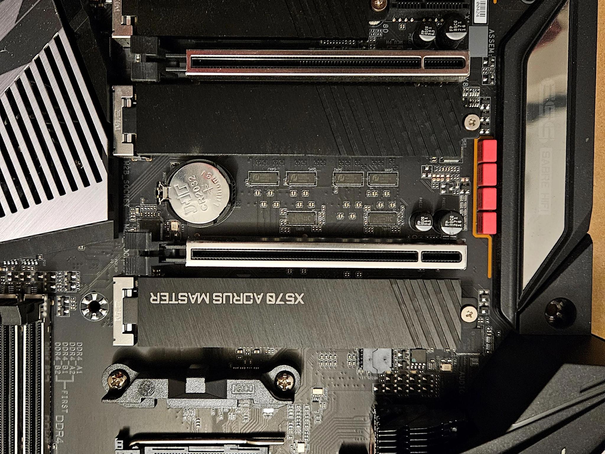 Gigabyte Aorus X570 Master - Socket AM4 - WiFi -USED