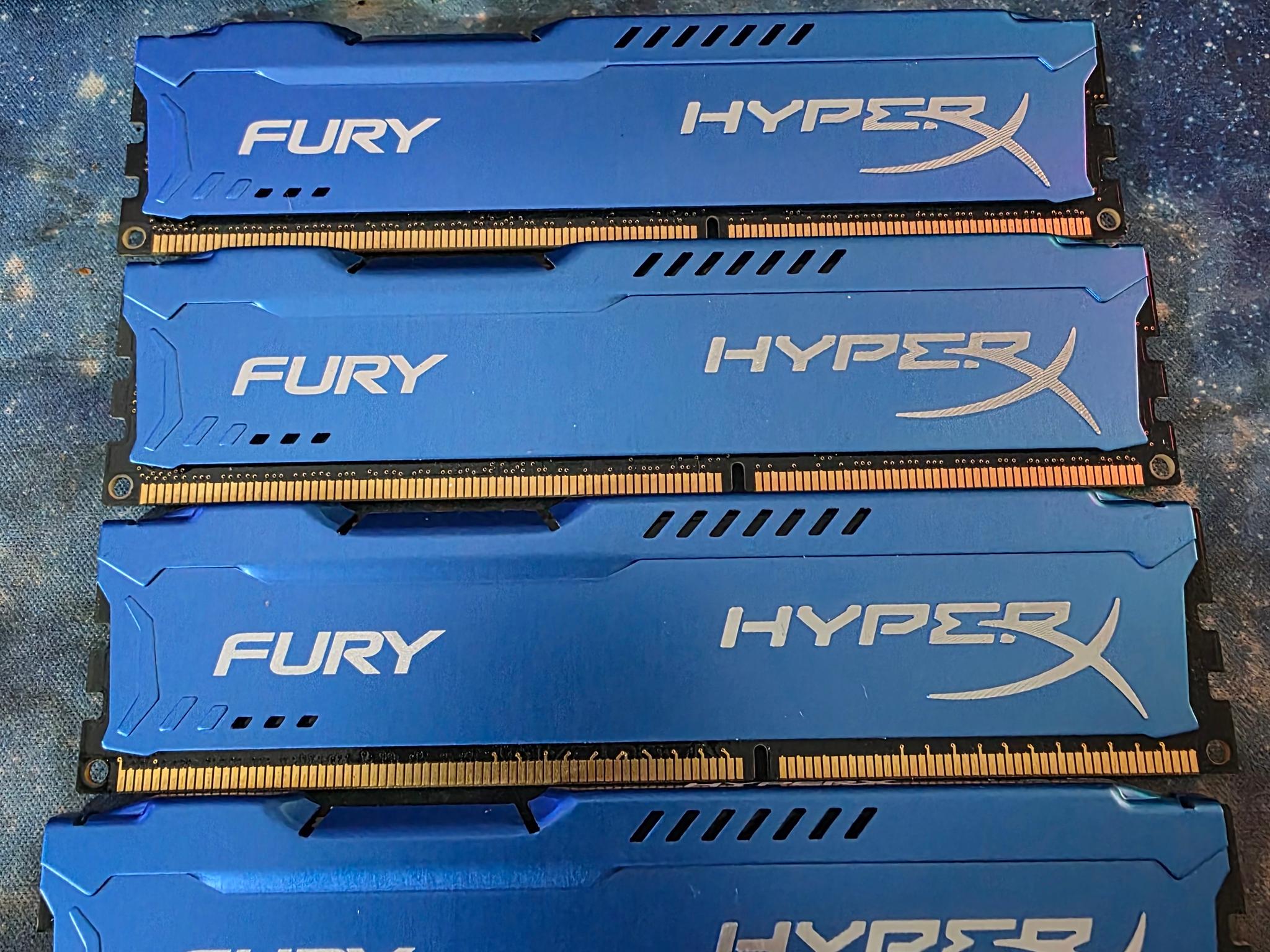 HyperX FURY DDR3-1600 DIMM 16GB (2x8GB) Desktop RAM PC3-12800 240-Pin