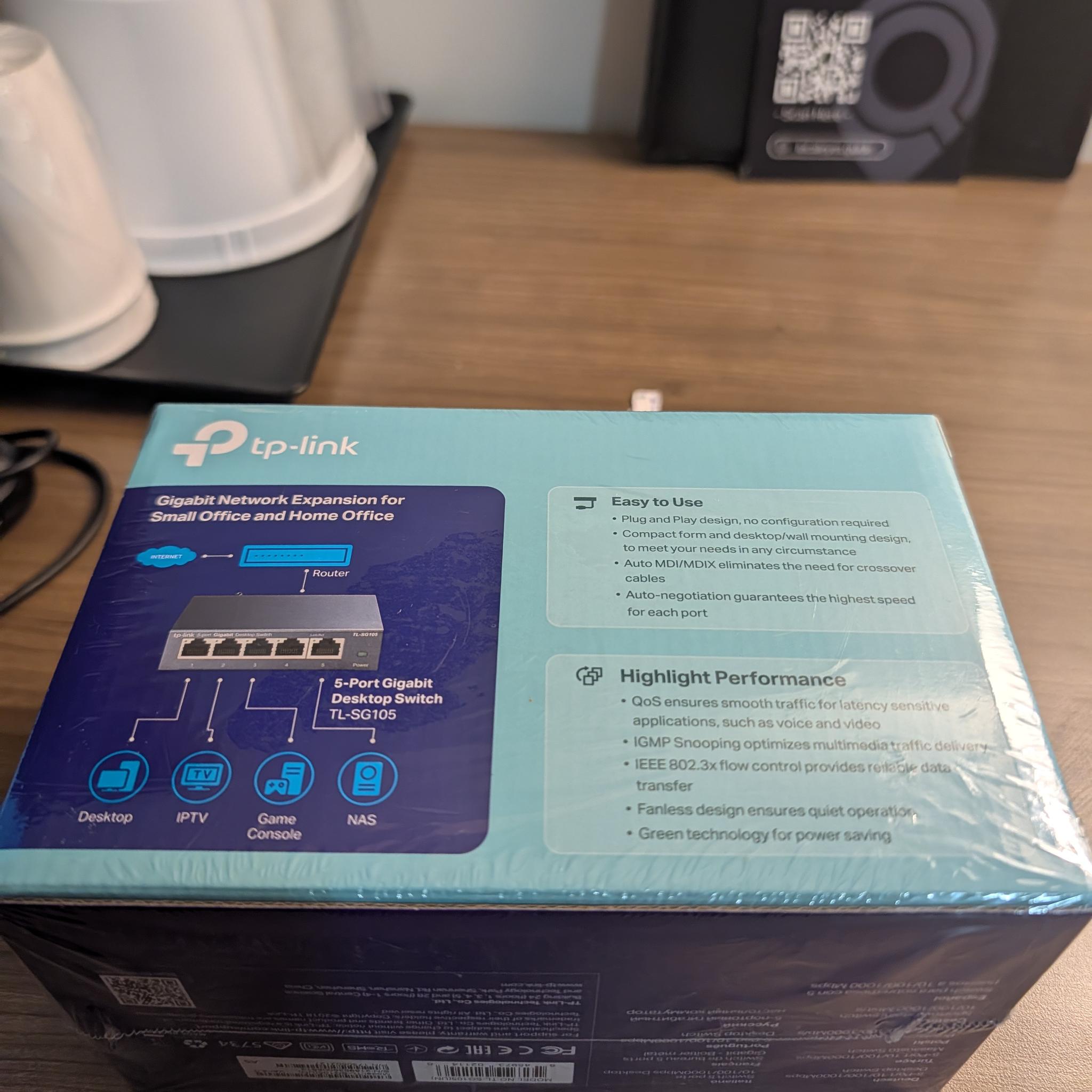 tp-link 5-port Gigabit desktop switch (TL-SG105)