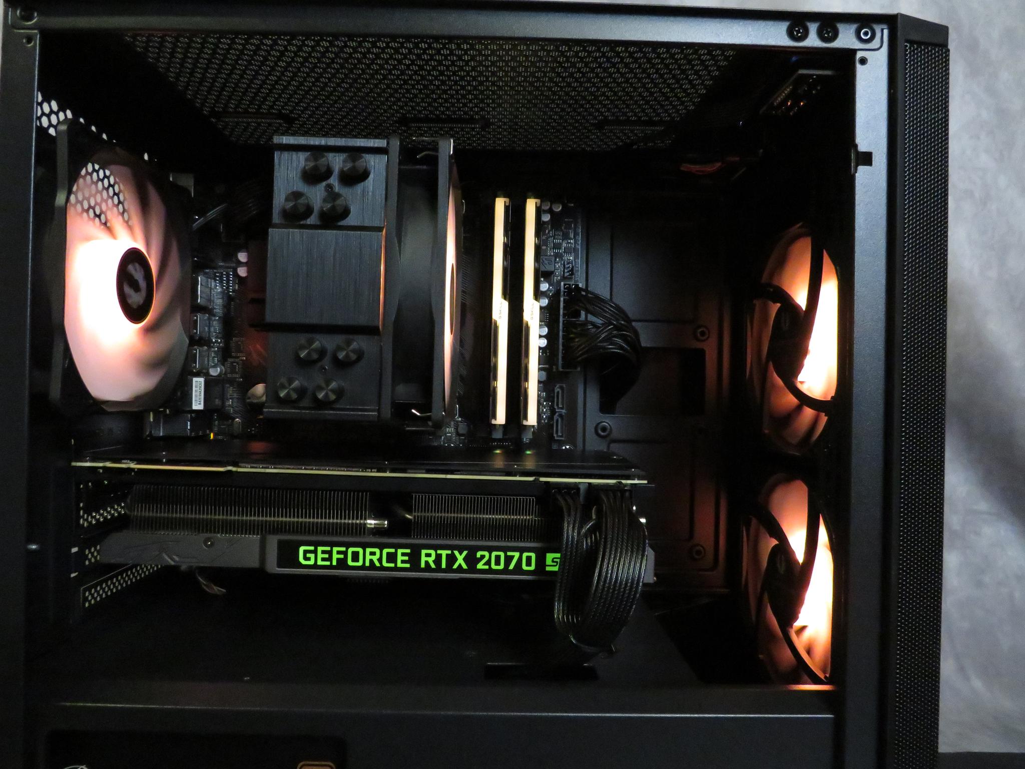Good looking mid-range gamer: Ryzen 5 3600 + RTX 2070 Super + 16 GB DDR4 + 1 TB NVME