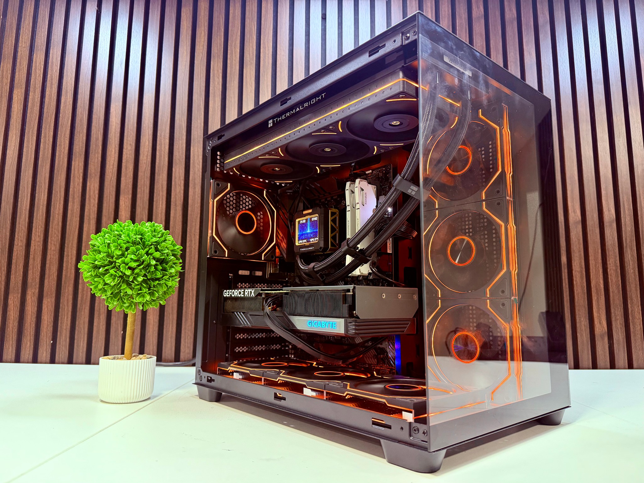 4070 Super | Ryzen 7 5800xt | 32GB DDR4 | 1TB M.2 | 850 W Gold PSU | Windows 11 Pro
