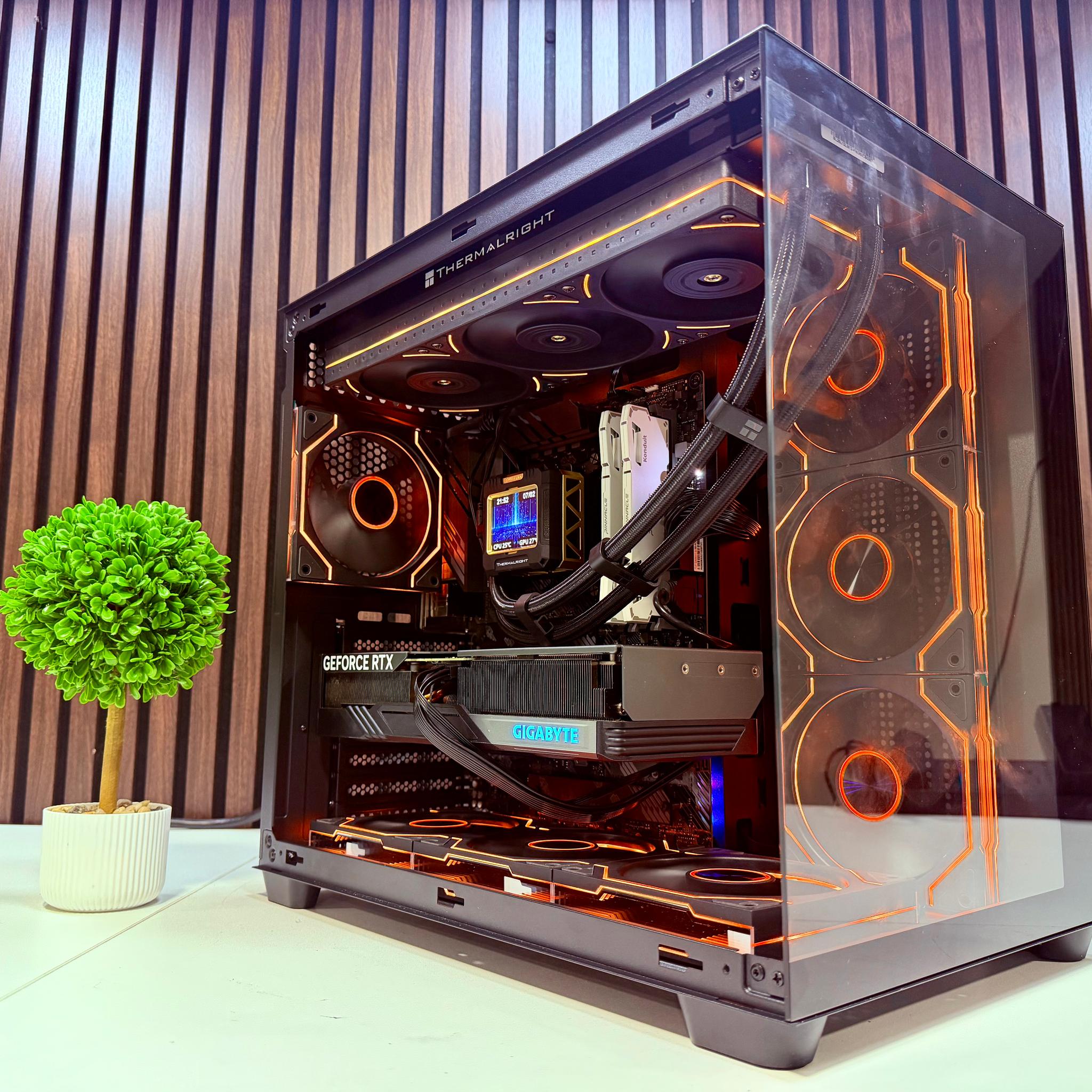 4070 Super | Ryzen 7 5800xt | 32GB DDR4 | 1TB M.2 | 850 W Gold PSU