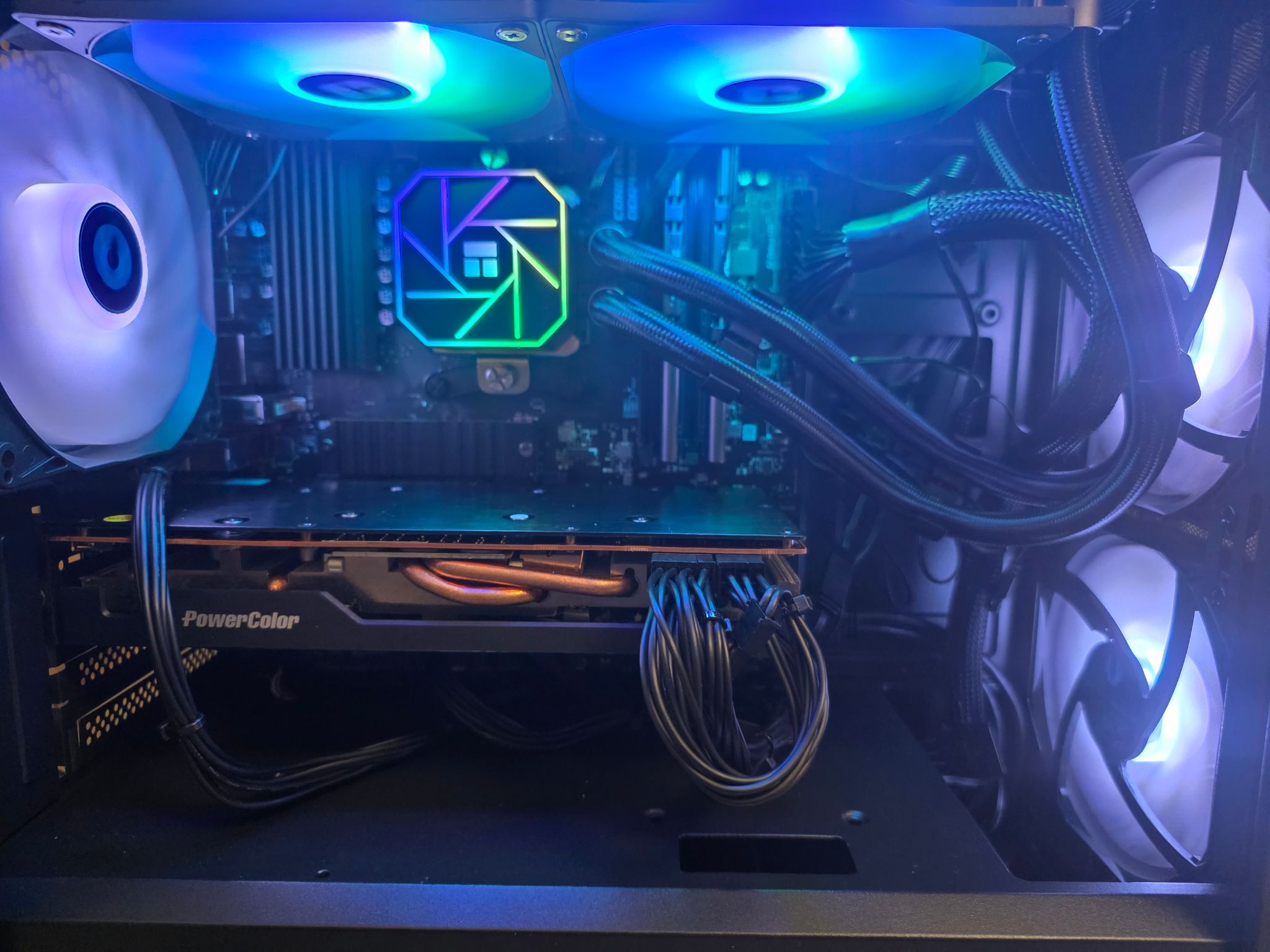 🎄RX 6700 XT GAMING PC 1440P READY WITH 2TB NVMe - BUILT-IN WiFi & RGB 🎄