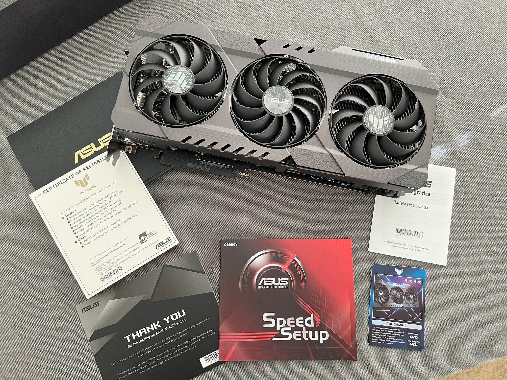 AMD Radeon RX 6900 XT, Asus Tuff OC Version