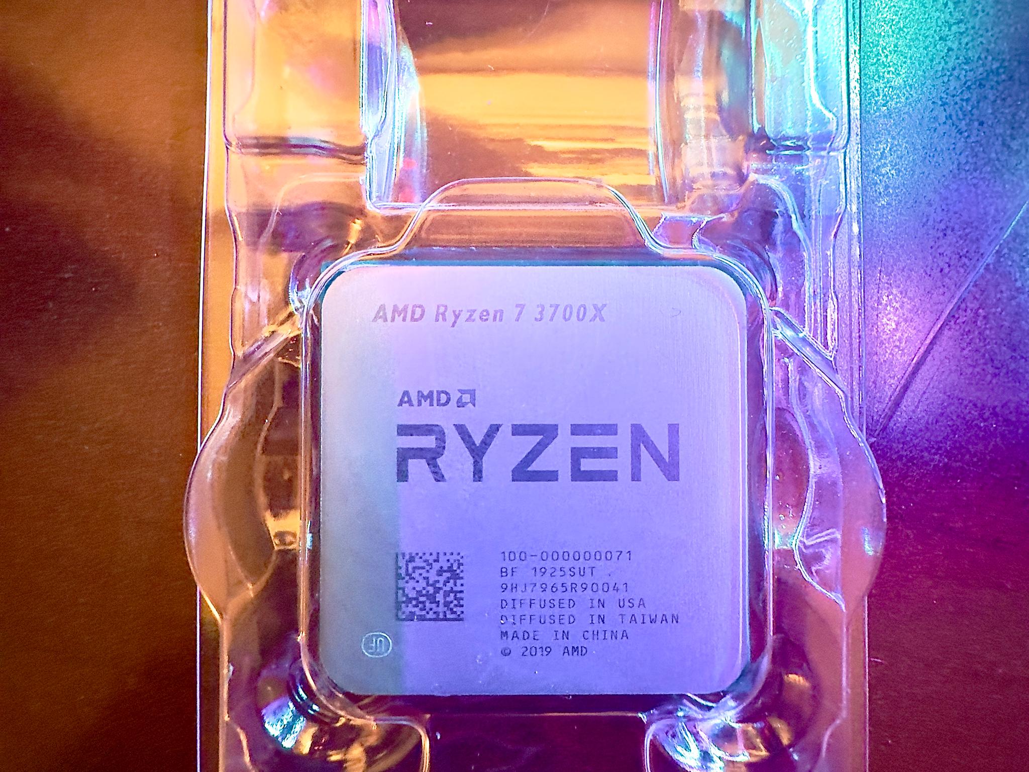 AMD Ryzen 7 3700X