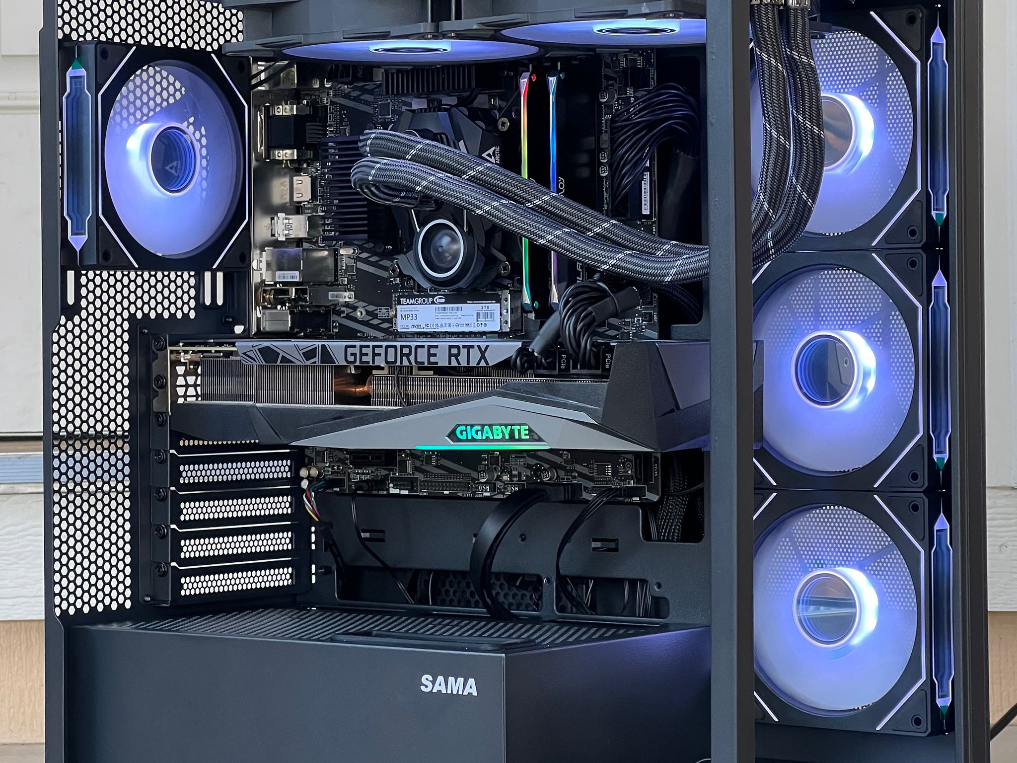 Gaming pc | Rtx 3080 | i7-10700k | 32GB 3600MHz Ram | 1TB nvme | Windows 10