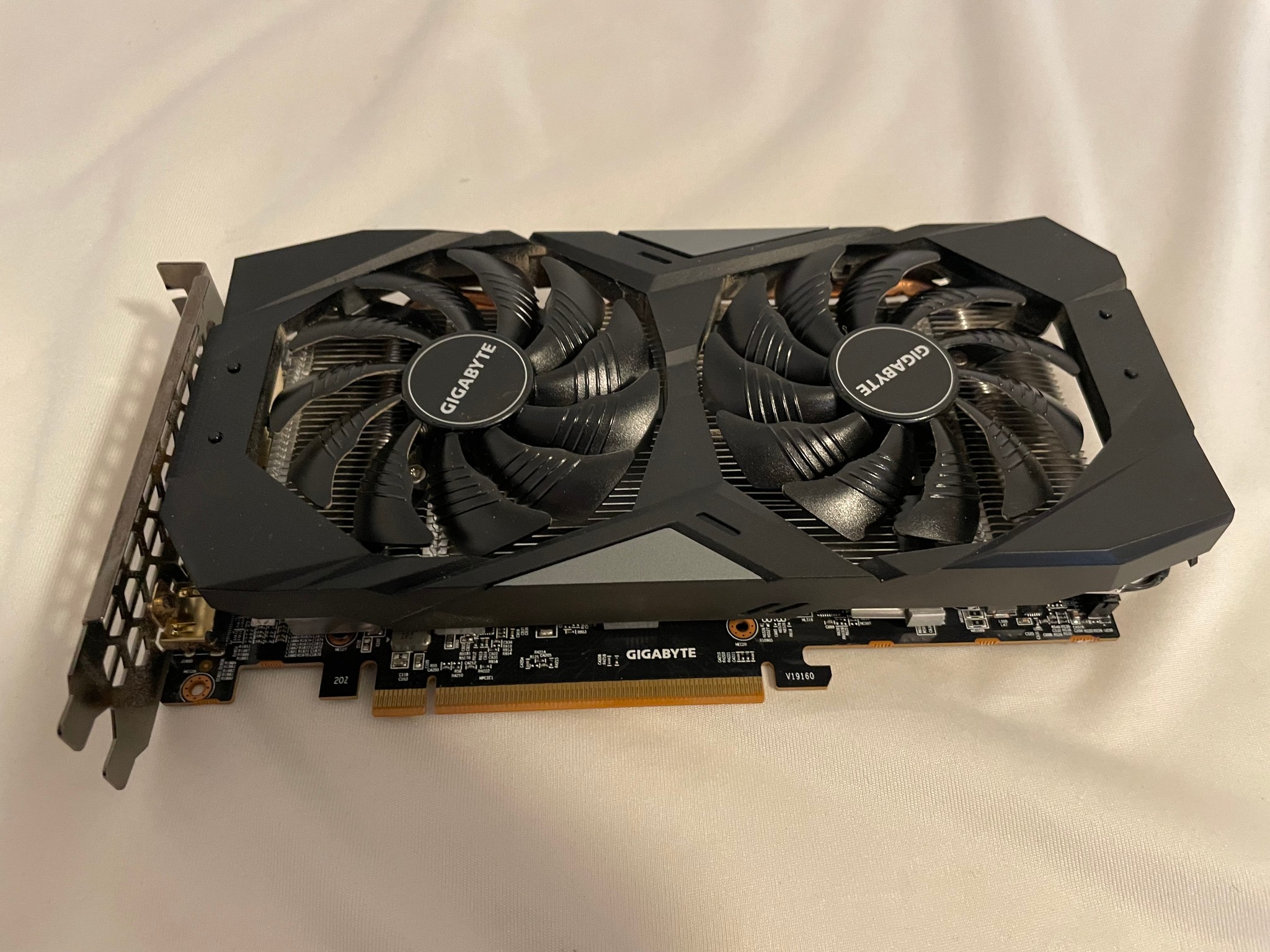RX 5600 XT Gigabyte Windforce OC 6GB Rev. 1.0