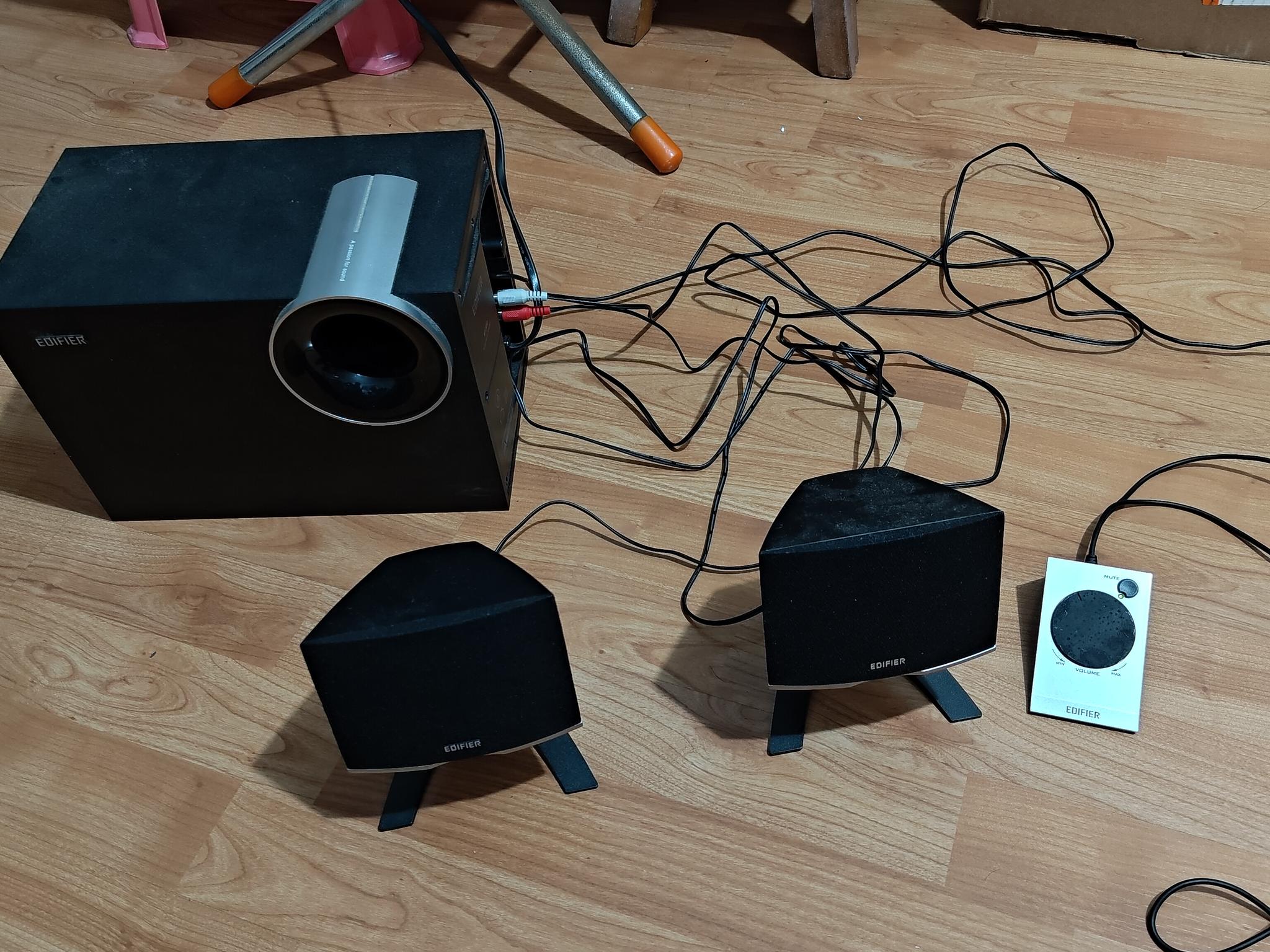 Edifier M1380 Black 2.1 28W Multimedia Speaker System