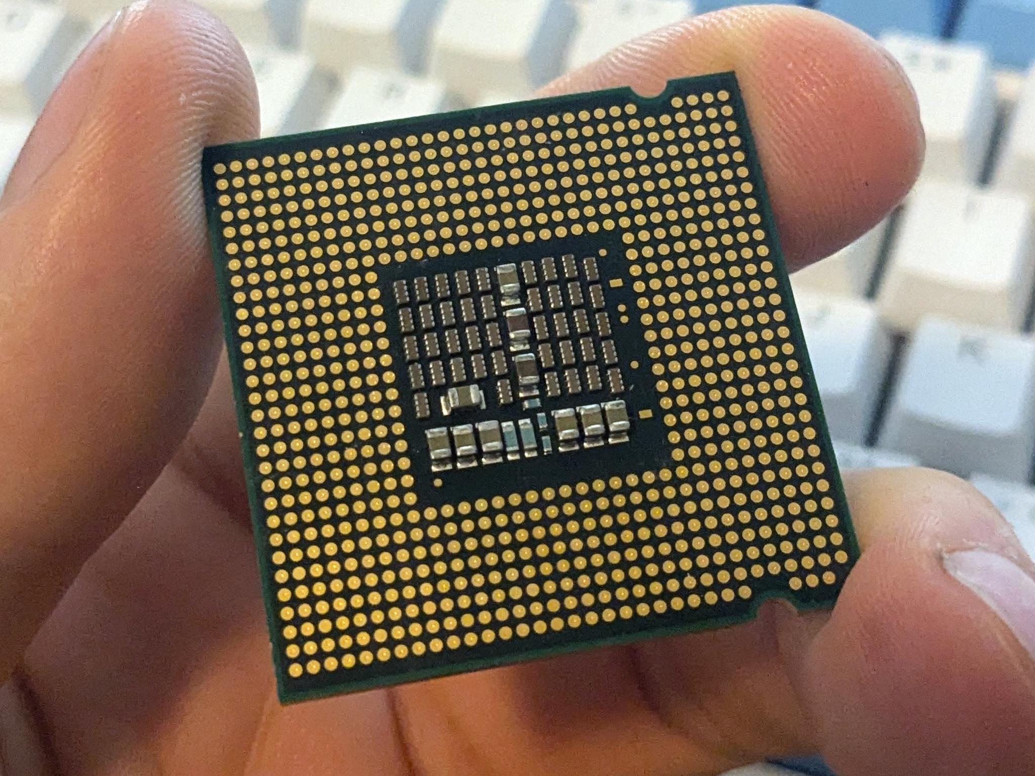 Intel Xeon x3210 4-Core 2.13ghz 8mb Cache LGA775 Budget Workstation/Server/Router/Firewall CPU