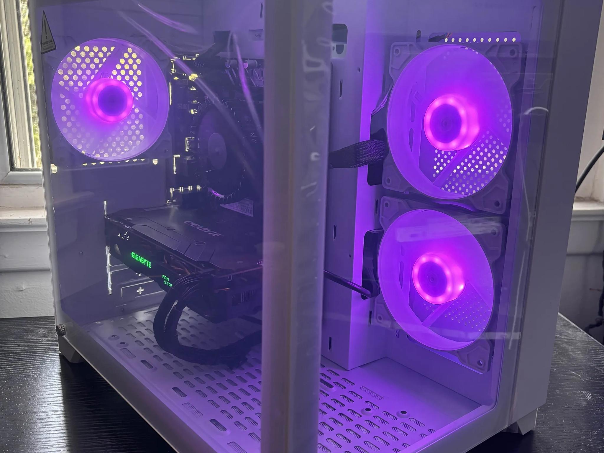 GAMING PC i5 12TH GEN RADEON RX 570 RGB Lighting RGB Fans Computer