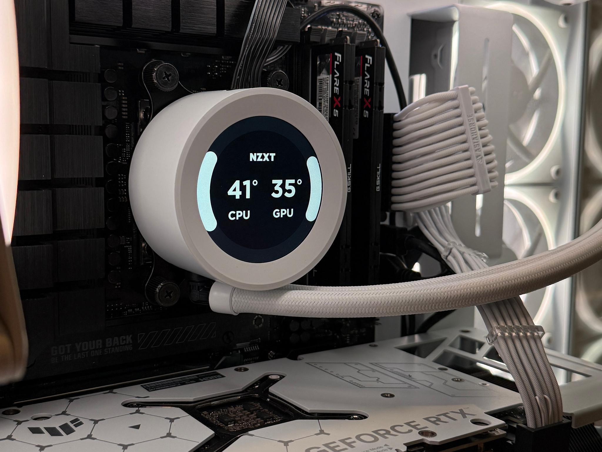 Like-New Ryzen 7 7800X3D + RTX 4070Ti Super Gaming PC
