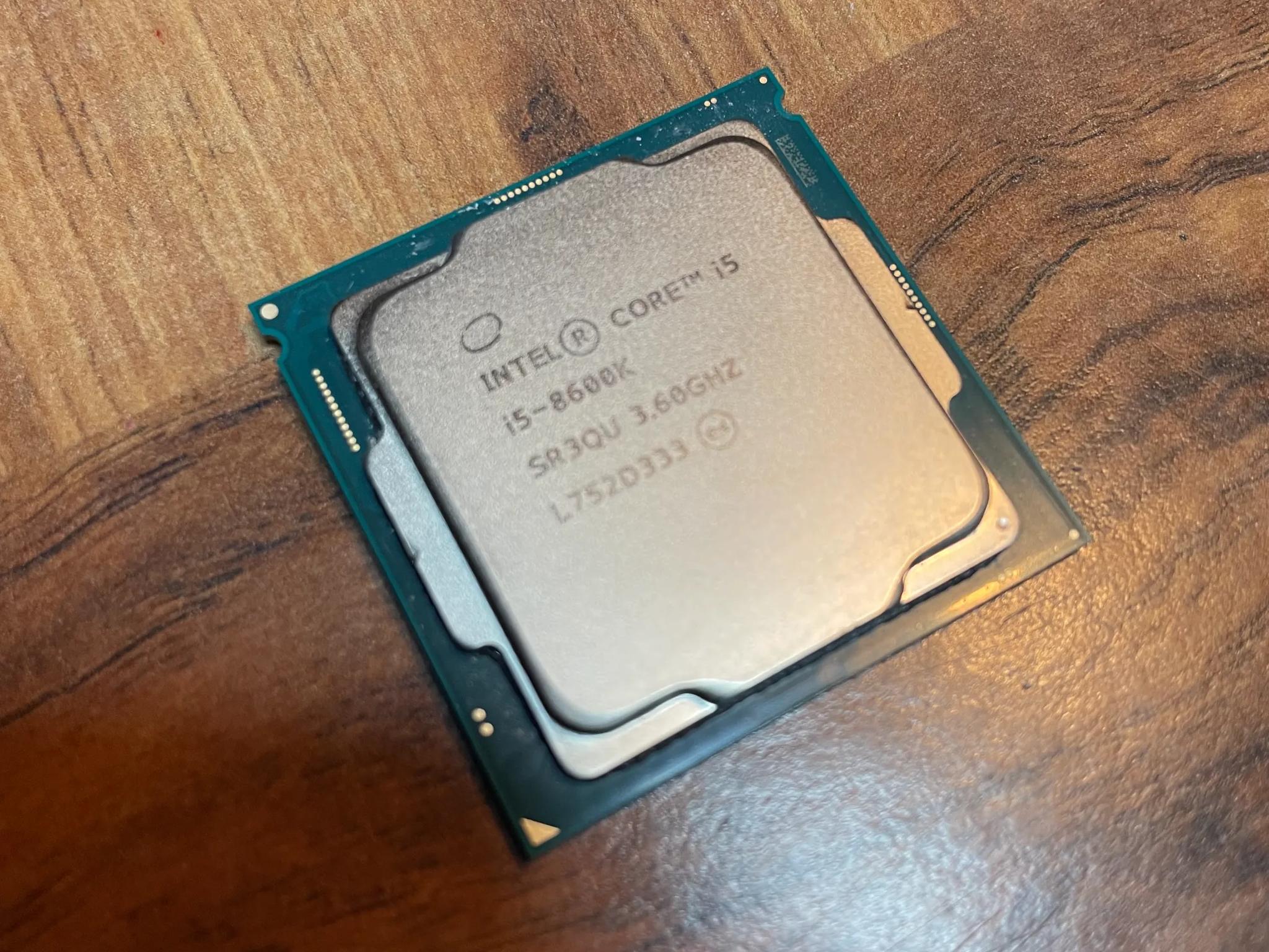 i5-8600K + Gigabyte Z370XP SLI + 32GB Corsair Vengeance 3000MHz Gaming Bundle