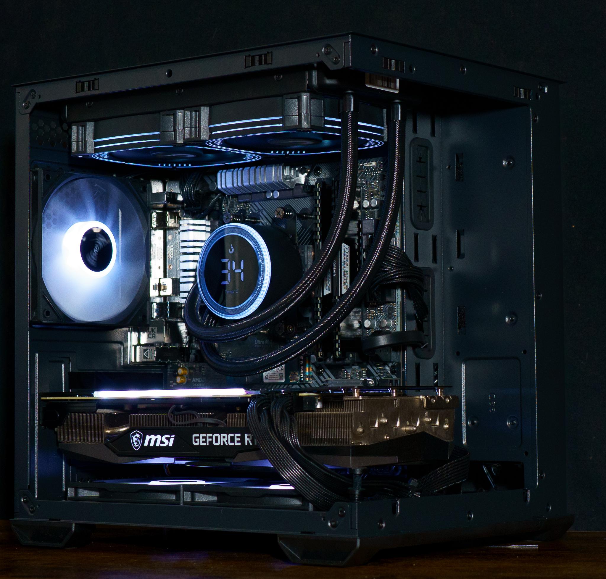 Gaming PC | RYZEN 7 3700X  | RTX 3070 8GB | 32GB RAM | 2TB SSD