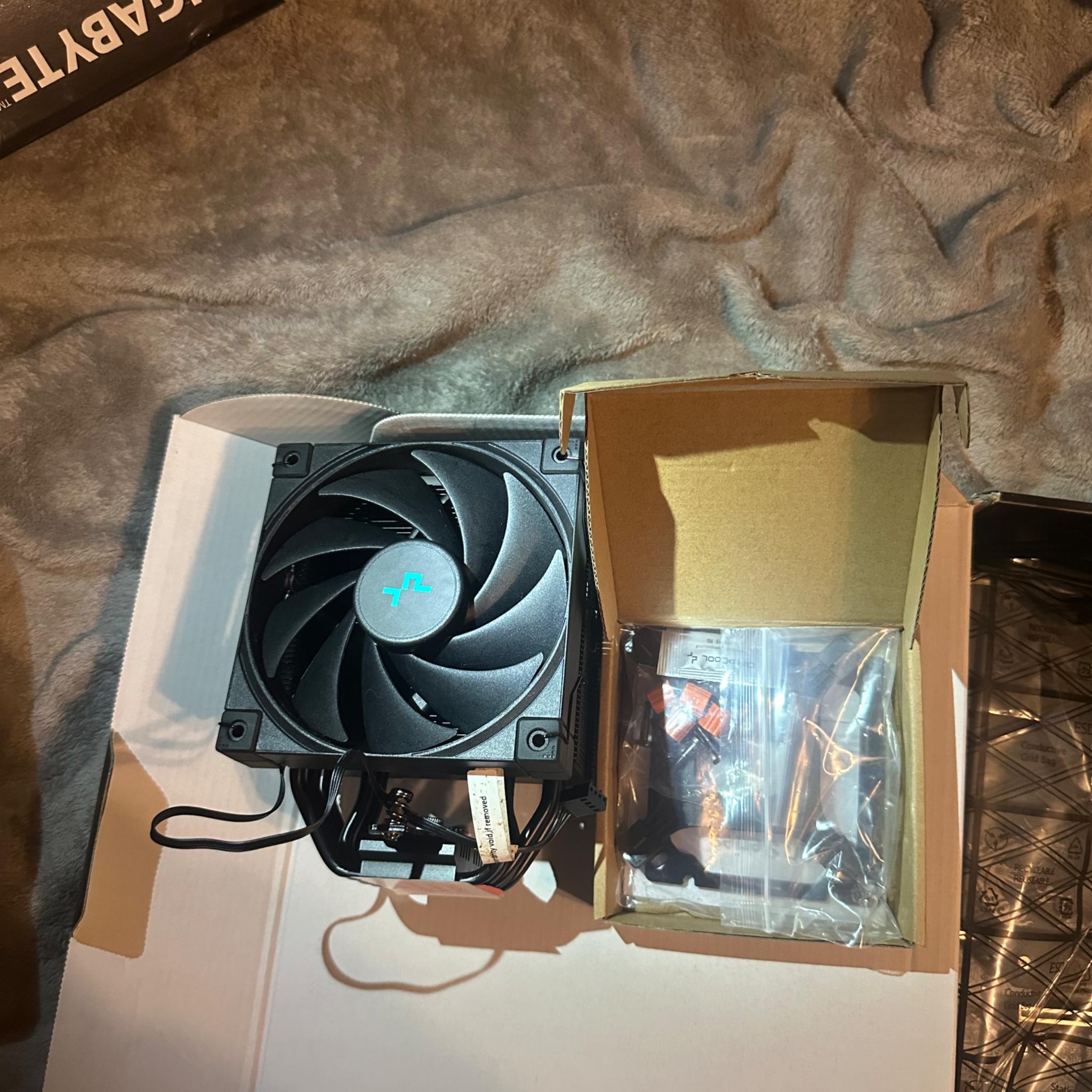 5700X3D Bundle w/ MSI B550 + 32GB DDR4 3600 RAM