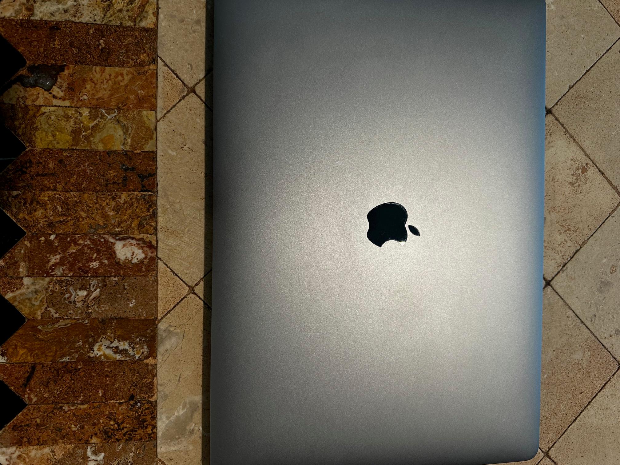 Apple 15.4in MacBook Pro Laptop - Space Gray (2018 Model)