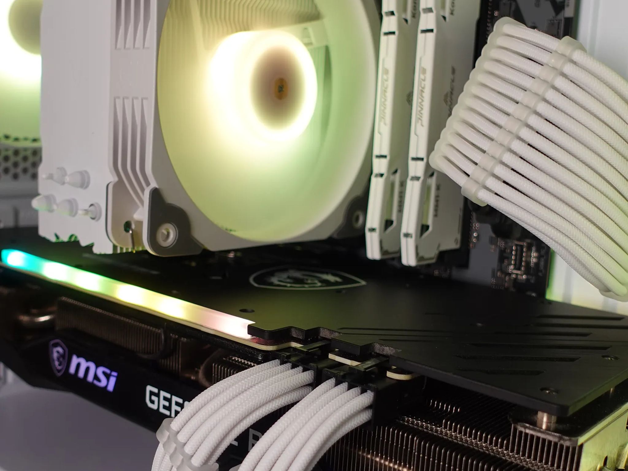 Snowstorm Elite 12600kf rtx 3070